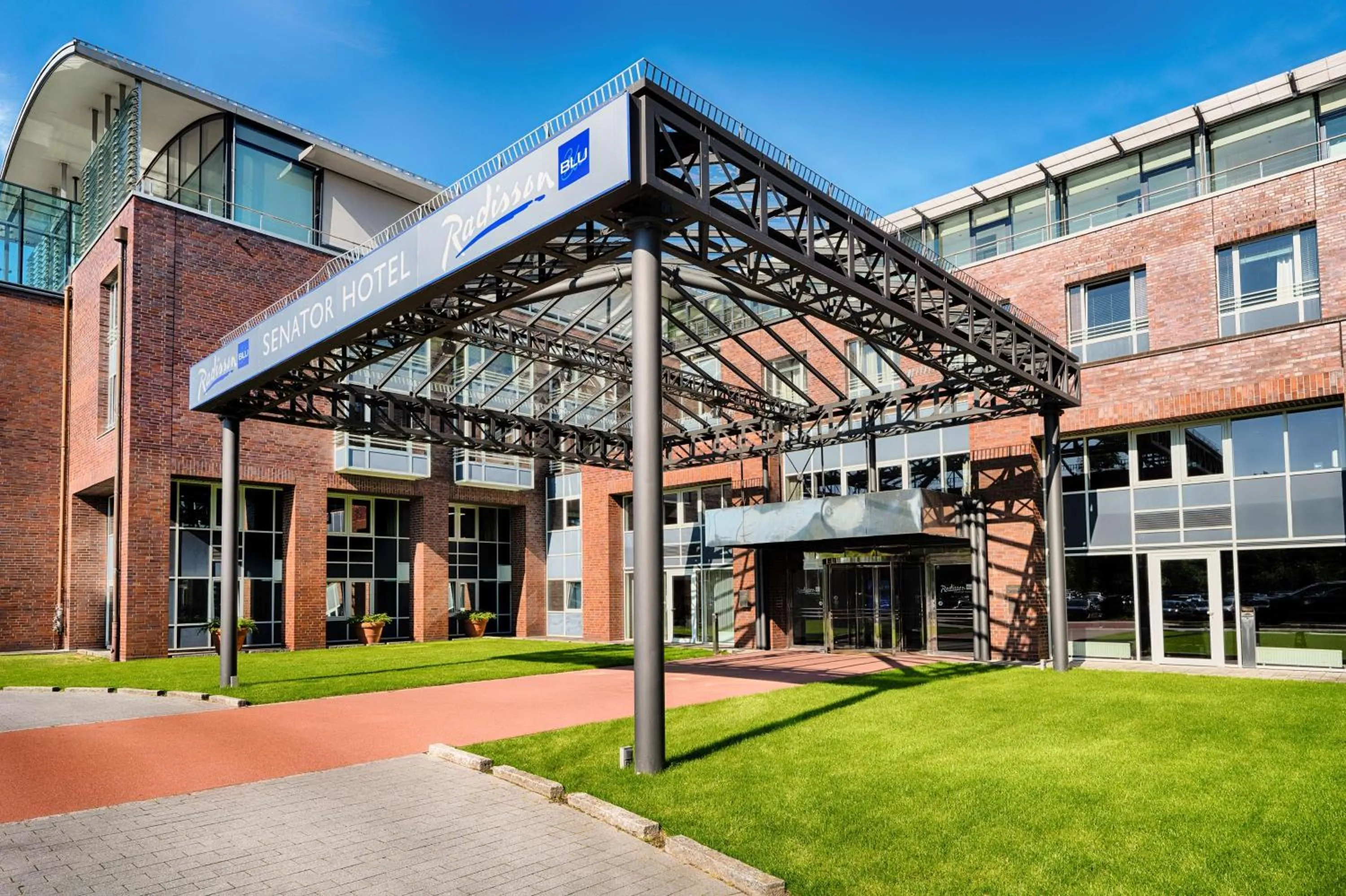 Property building in Radisson Blu Senator Hotel, Lübeck