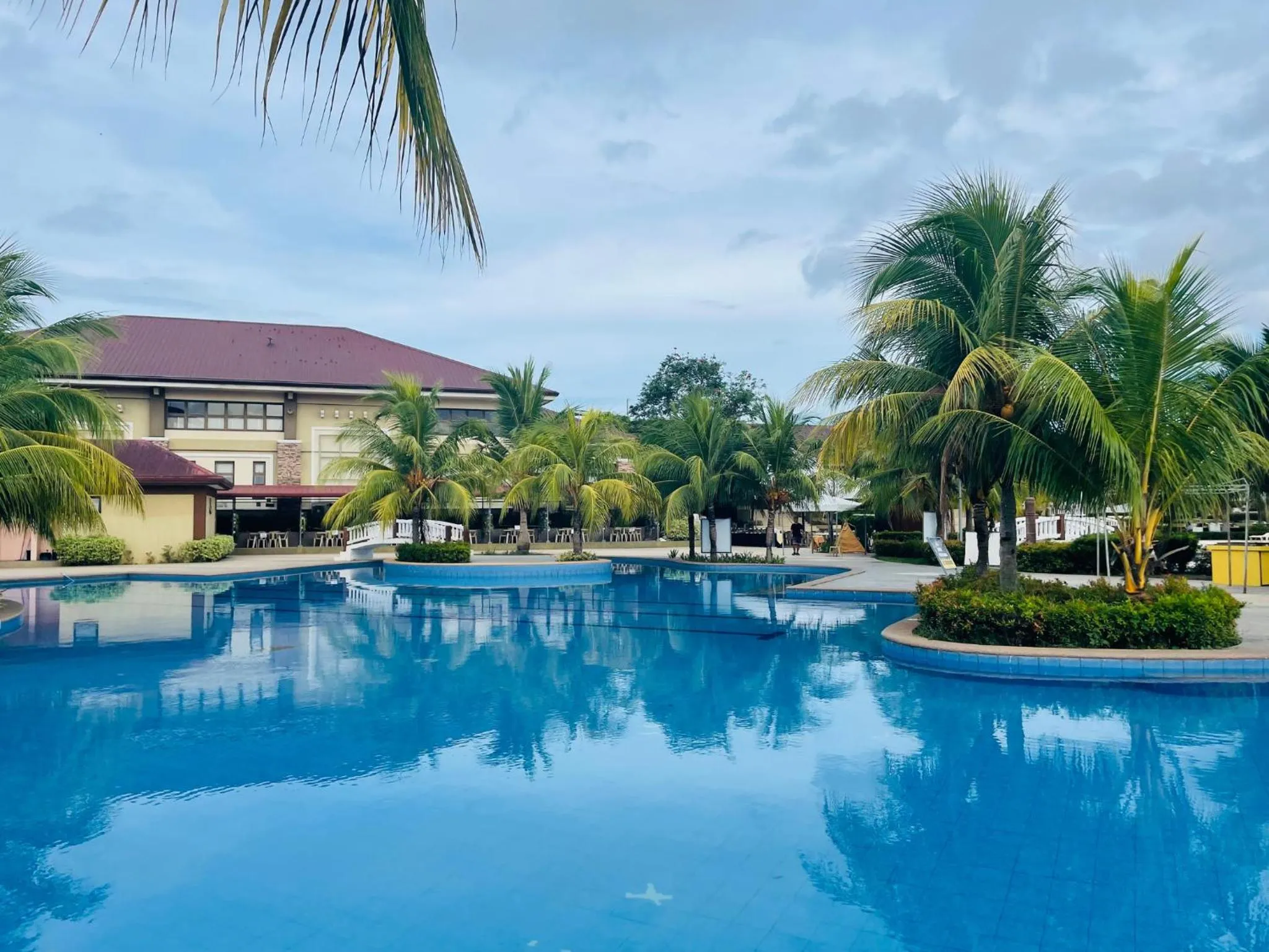 Property building in Aquamira Hotel & Resort