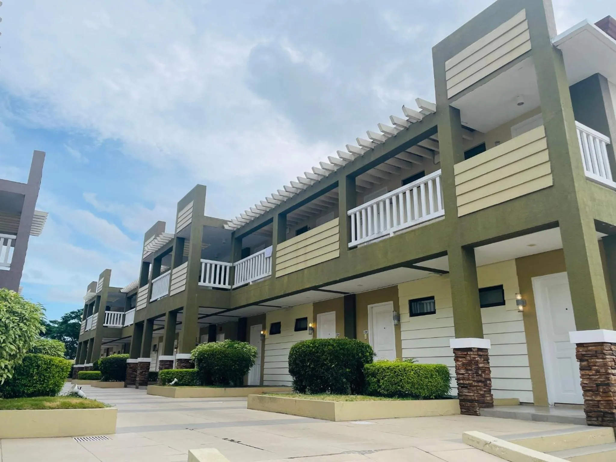 Property building in Aquamira Hotel & Resort