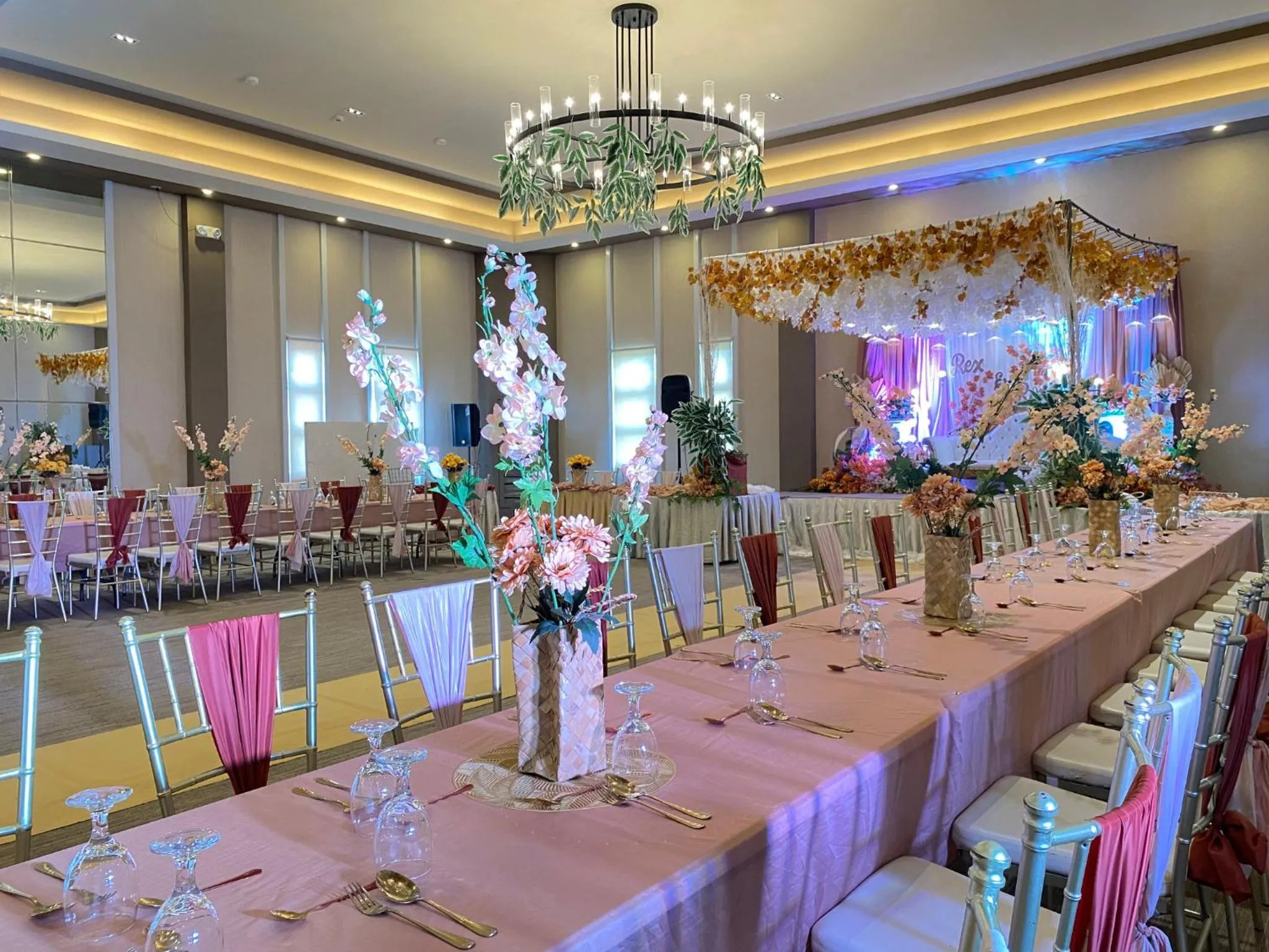 Banquet/Function facilities in Aquamira Hotel & Resort