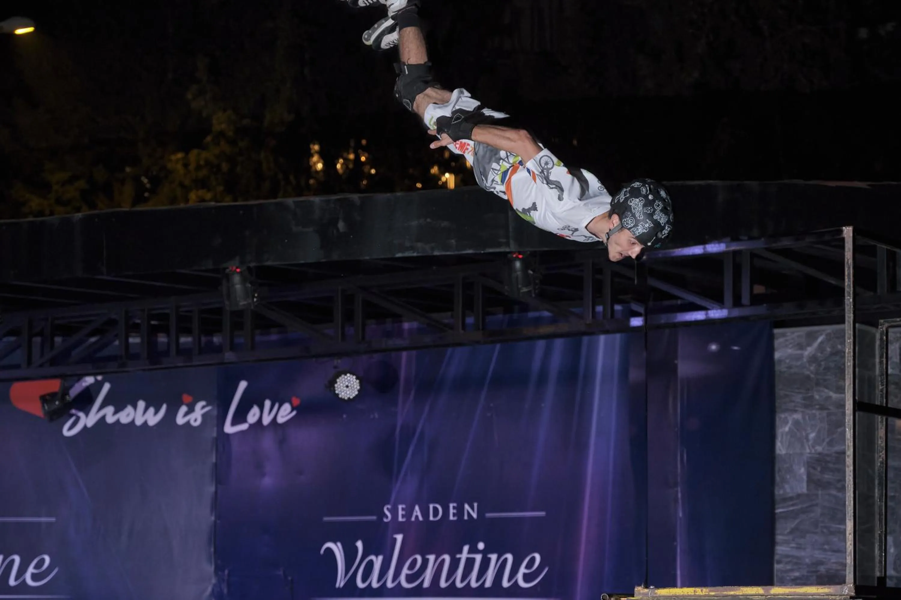 Evening entertainment in Seaden Valentine Resort & Spa