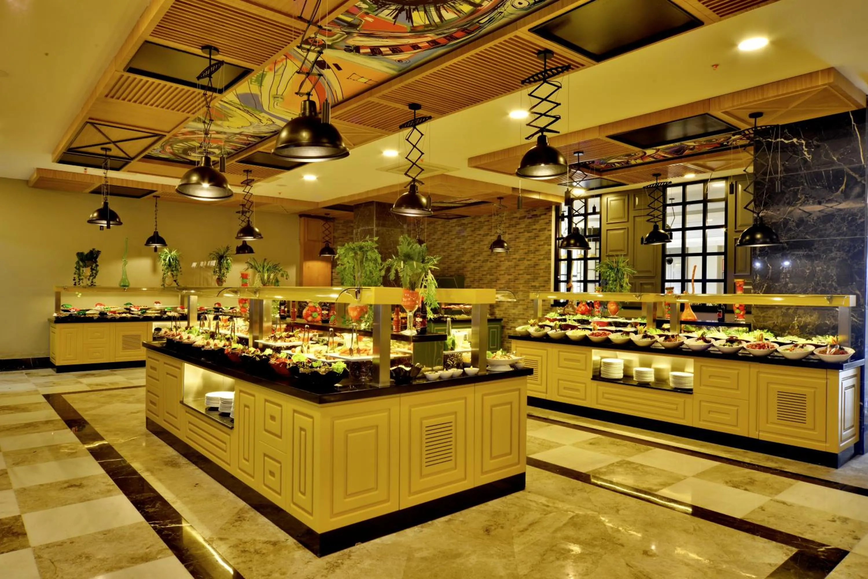 Restaurant/places to eat in Seaden Valentine Resort & Spa