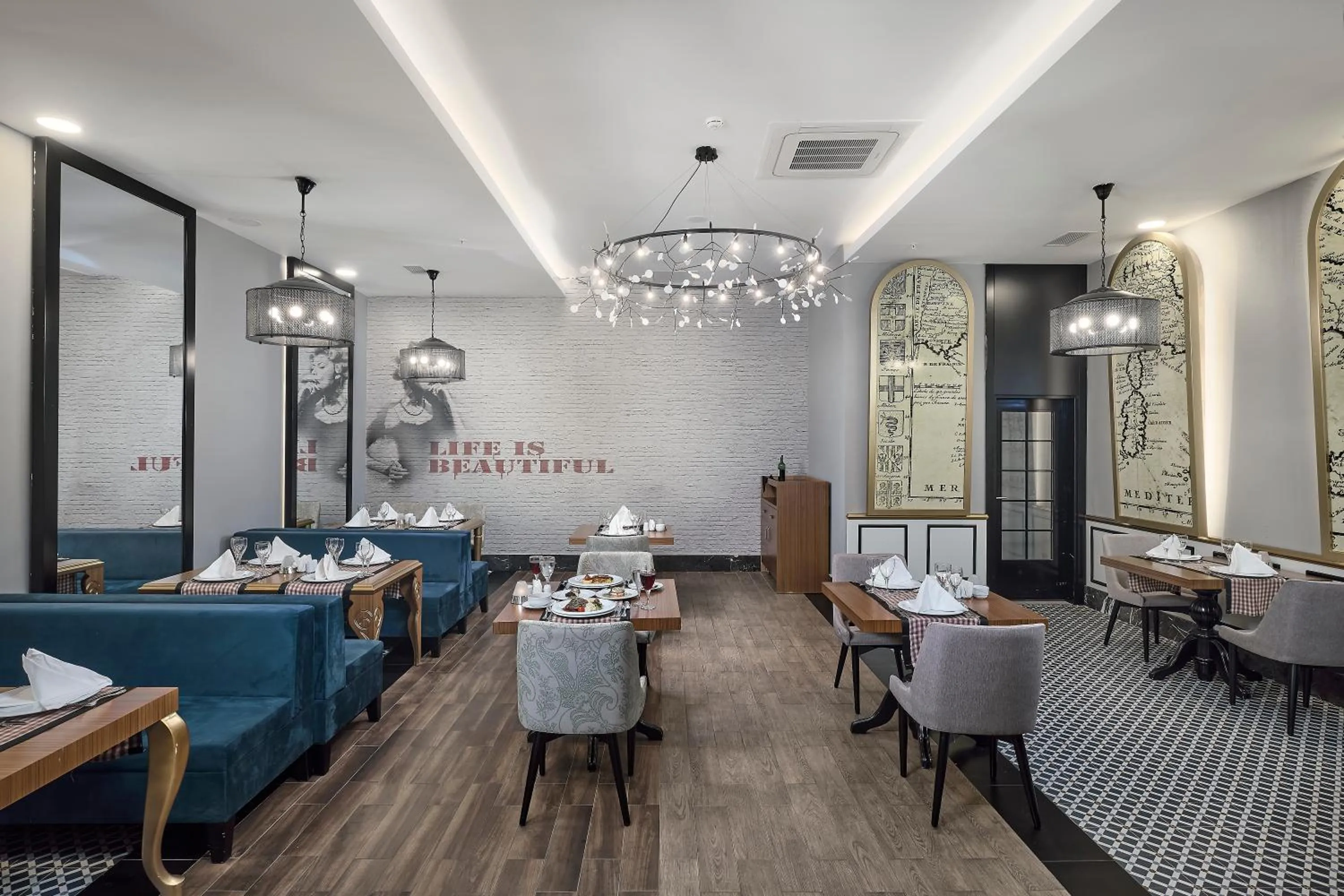 Restaurant/places to eat in Seaden Valentine Resort & Spa