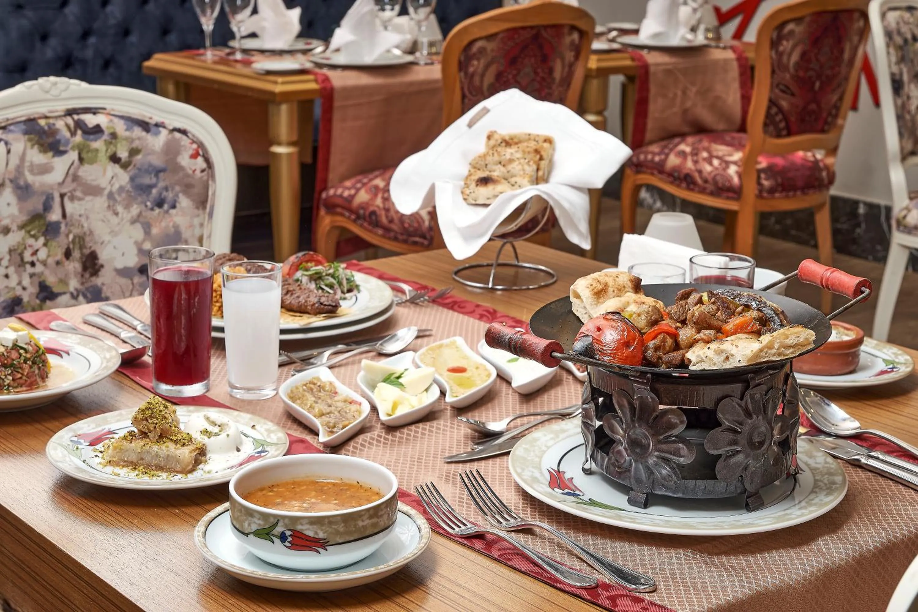 Restaurant/places to eat in Seaden Valentine Resort & Spa