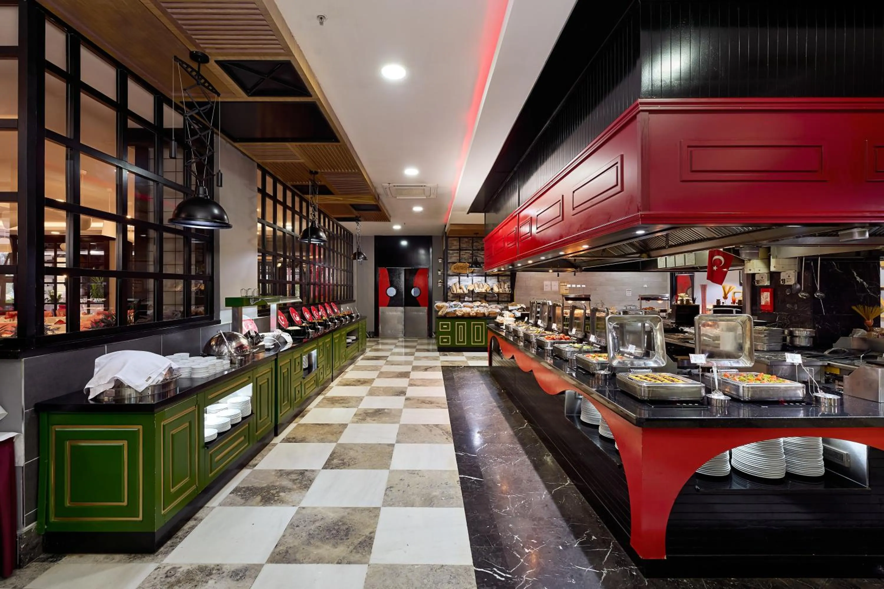 Restaurant/places to eat in Seaden Valentine Resort & Spa