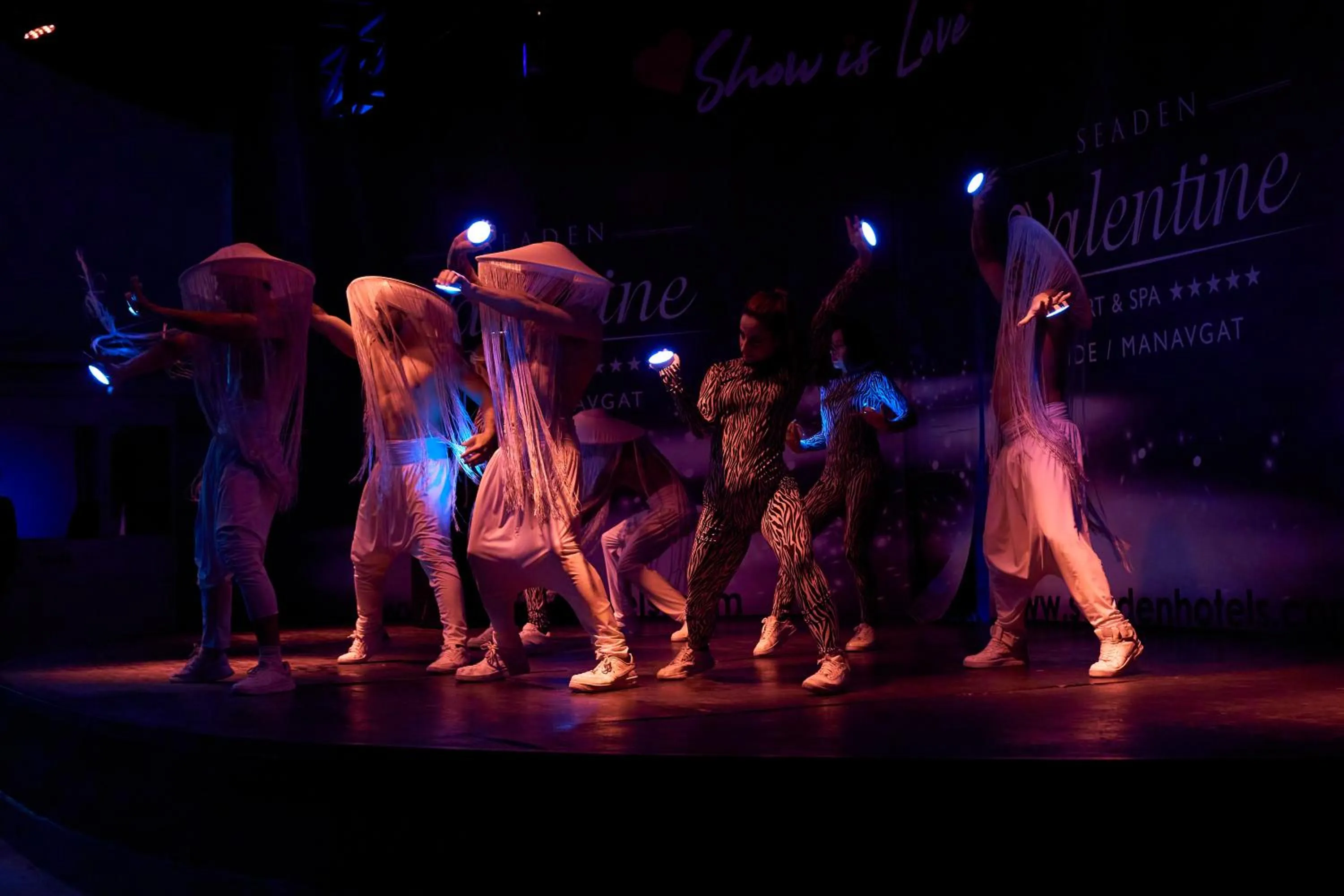 Entertainment in Seaden Valentine Resort & Spa