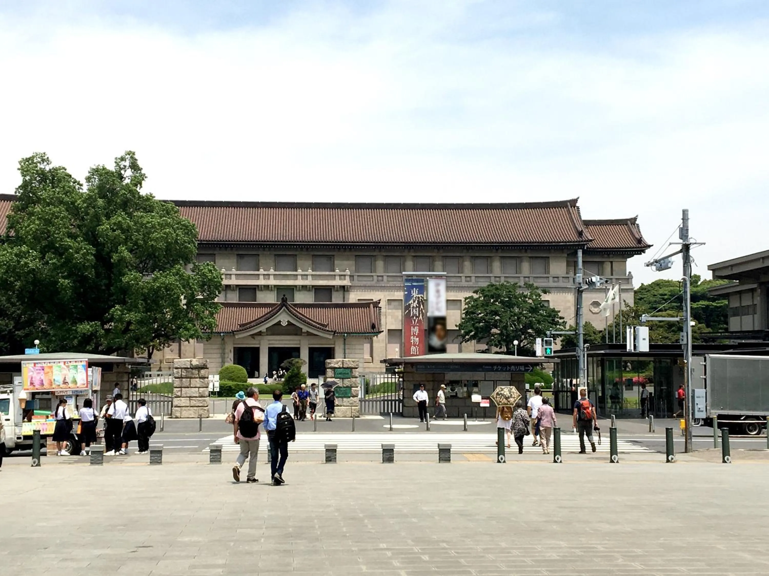 Nearby landmark in Hotel Wing International Select Ueno Okachimachi