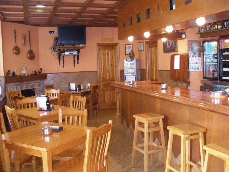 Lounge or bar in Hotel La Ercina