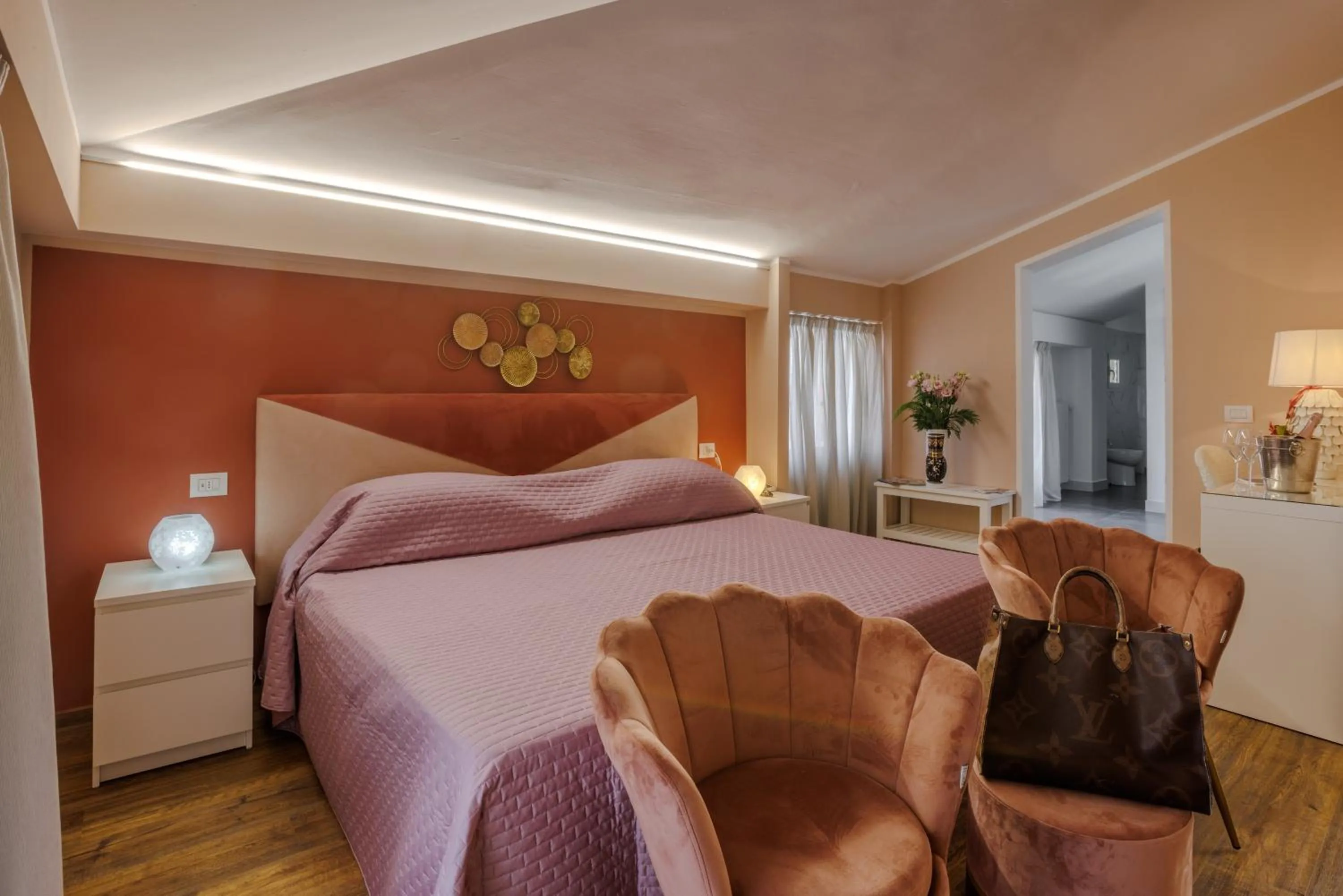 Bed in Albergo Alassio