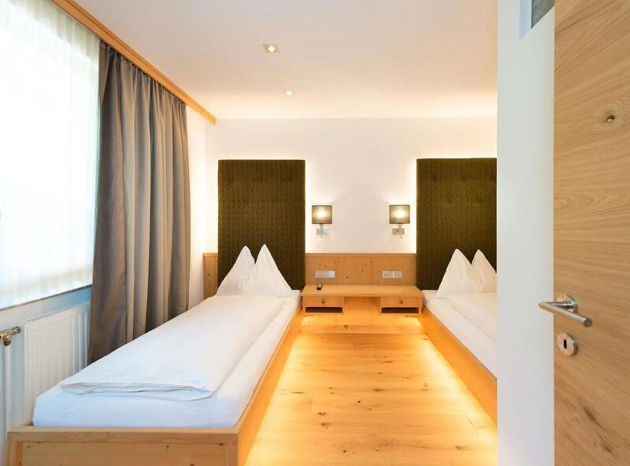 Photo of the whole room, Bed in Hotel Alpina