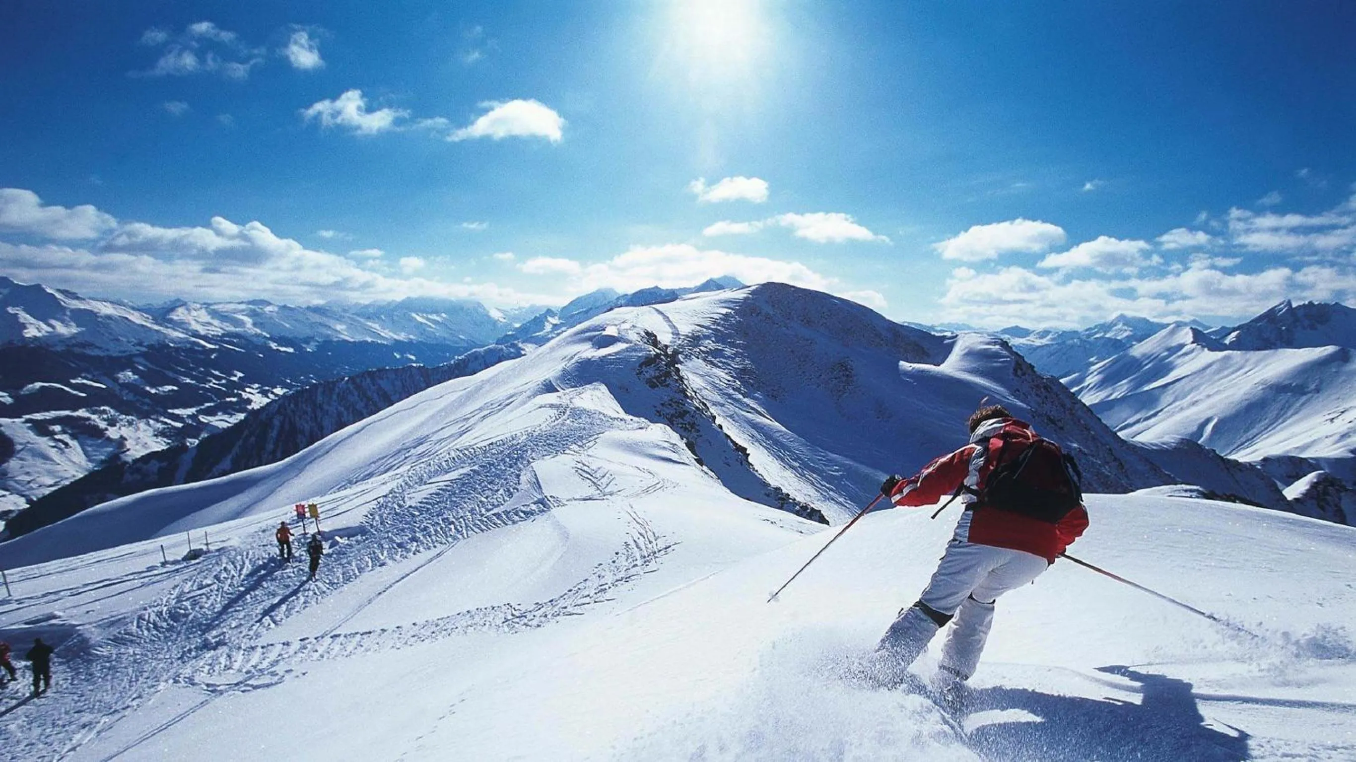 Skiing in Hotel Alpina