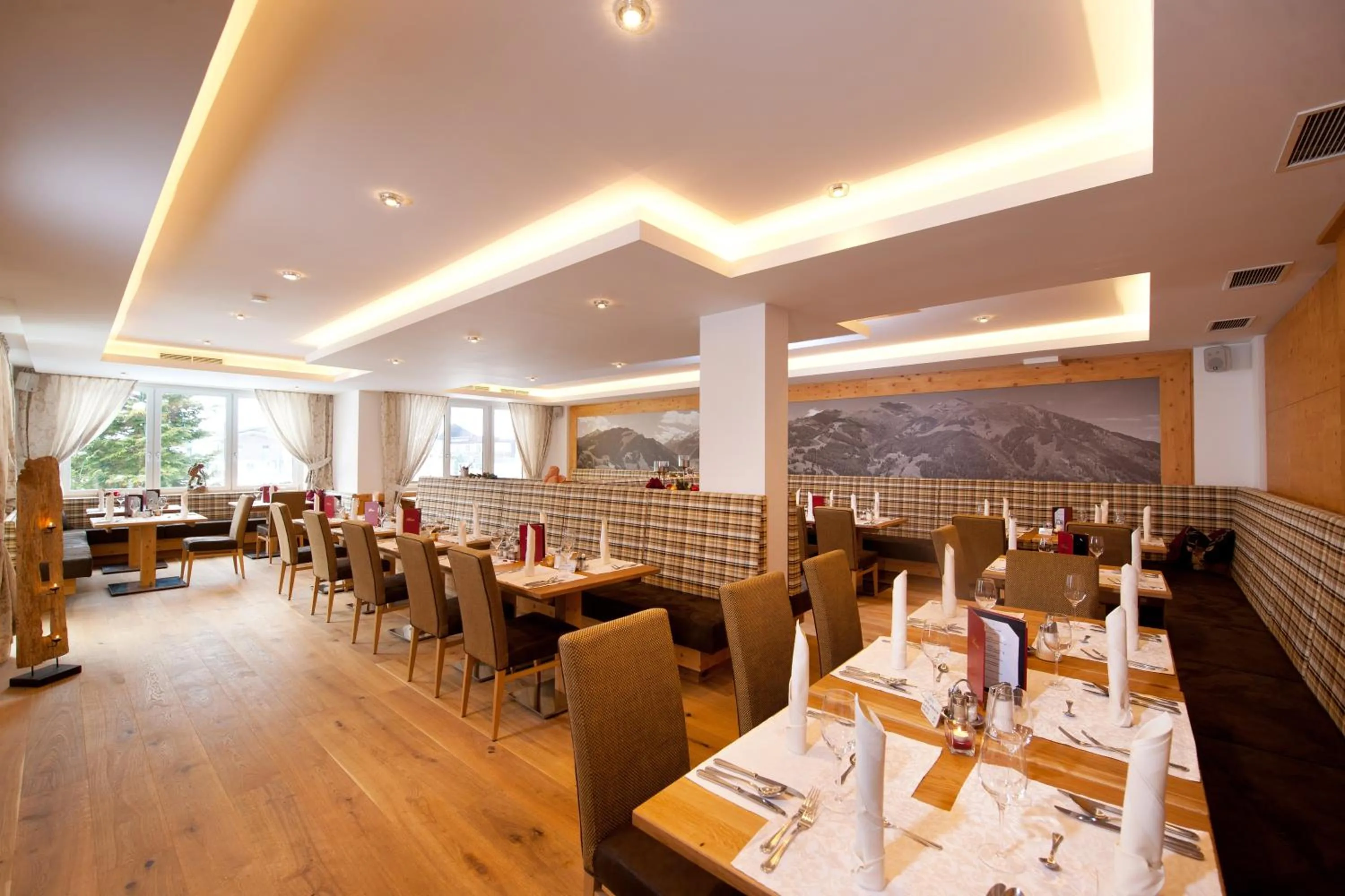 Restaurant/places to eat in Hotel Alpina
