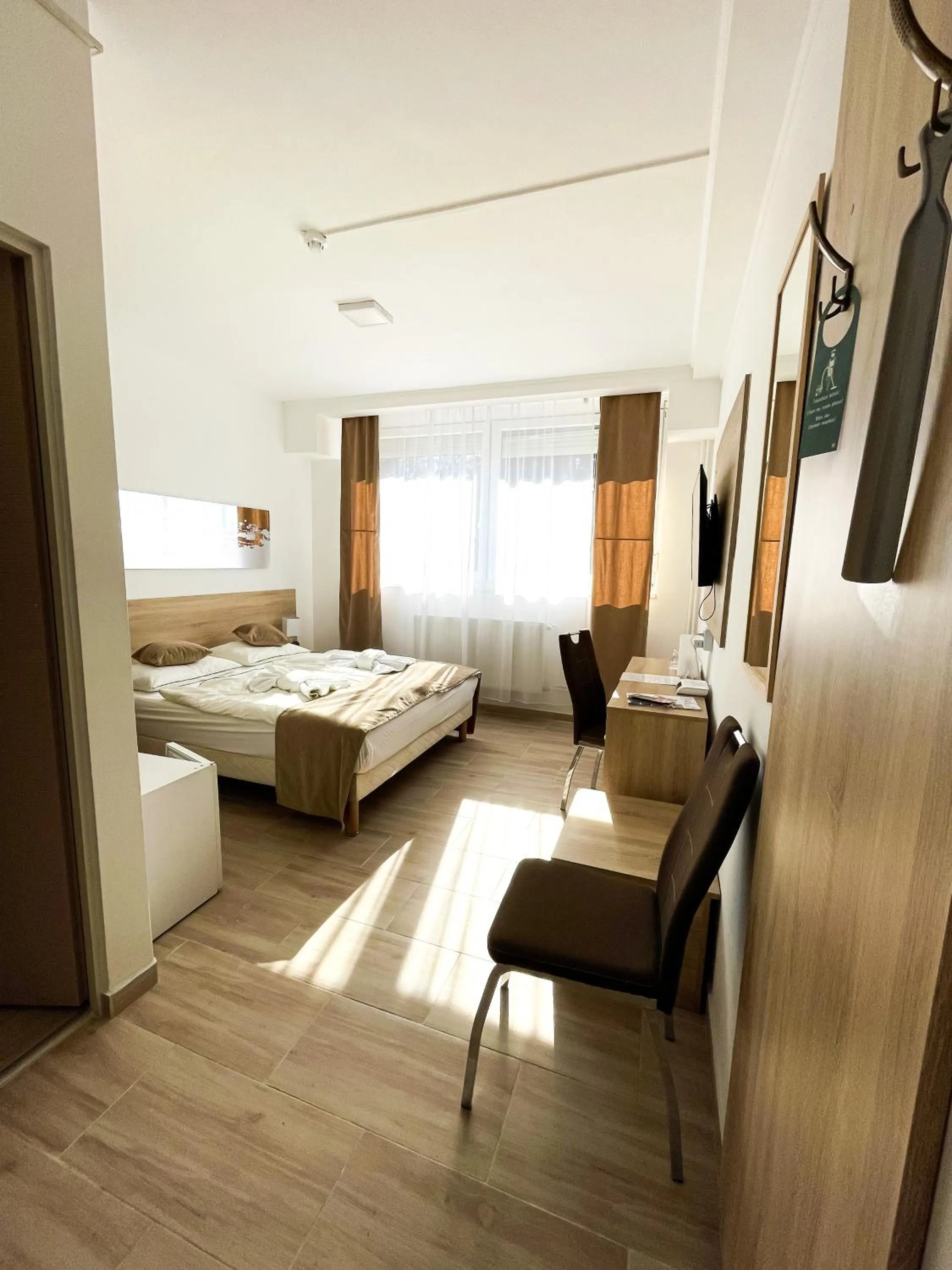 Bed in Öreg-tó Hotel és Rendezvénytér