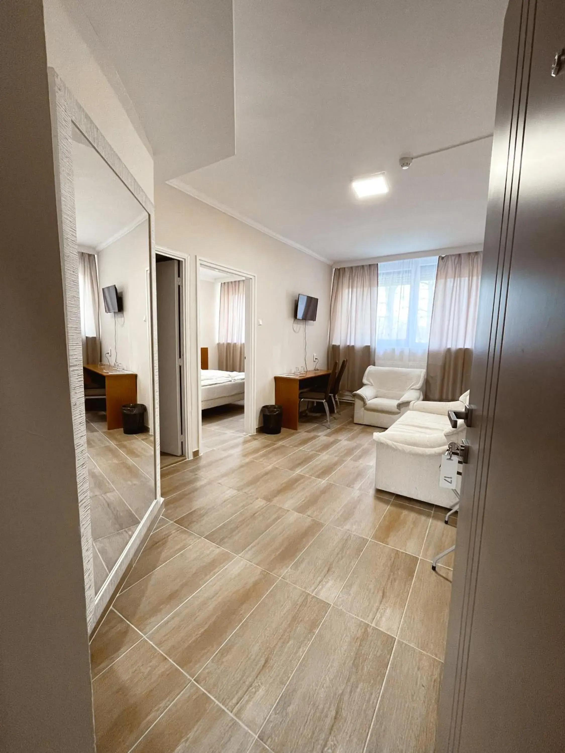 Apartment with Shower in Öreg-tó Hotel és Rendezvénytér Apartment with Shower in Öreg-tó Hotel és Rendezvénytér