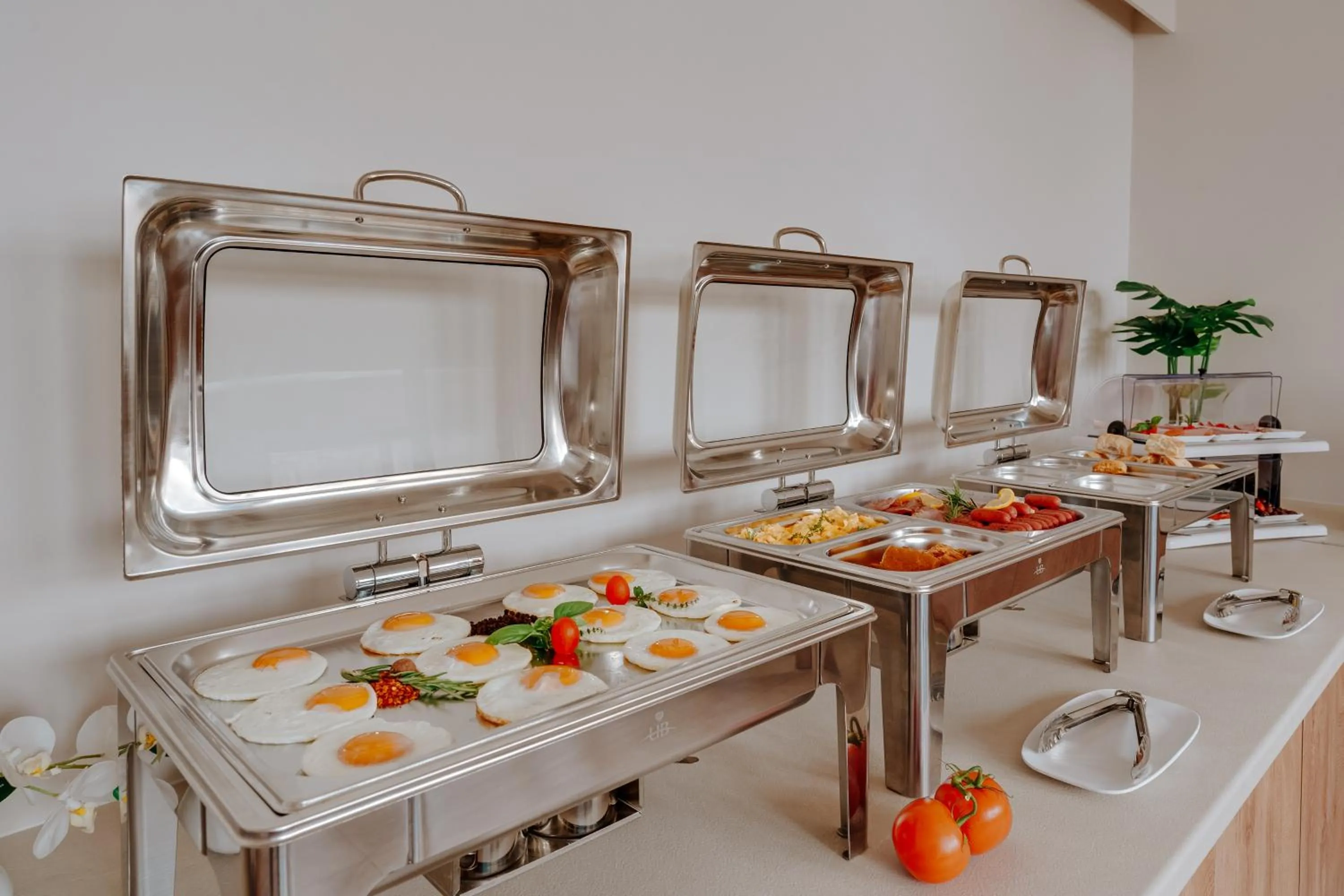 Breakfast in Margarenia