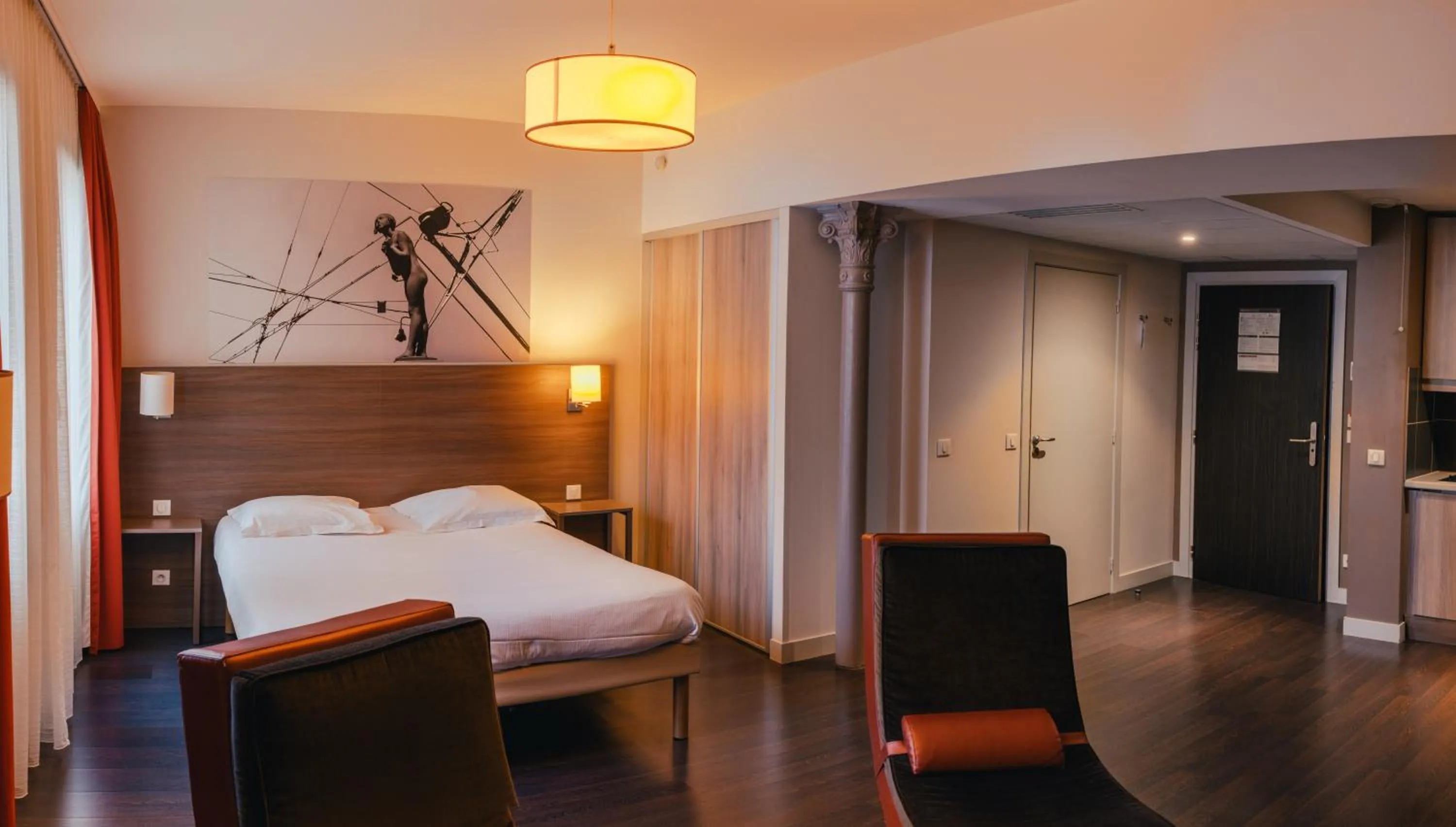 Bed in Comfort Aparthotel Saint-Etienne