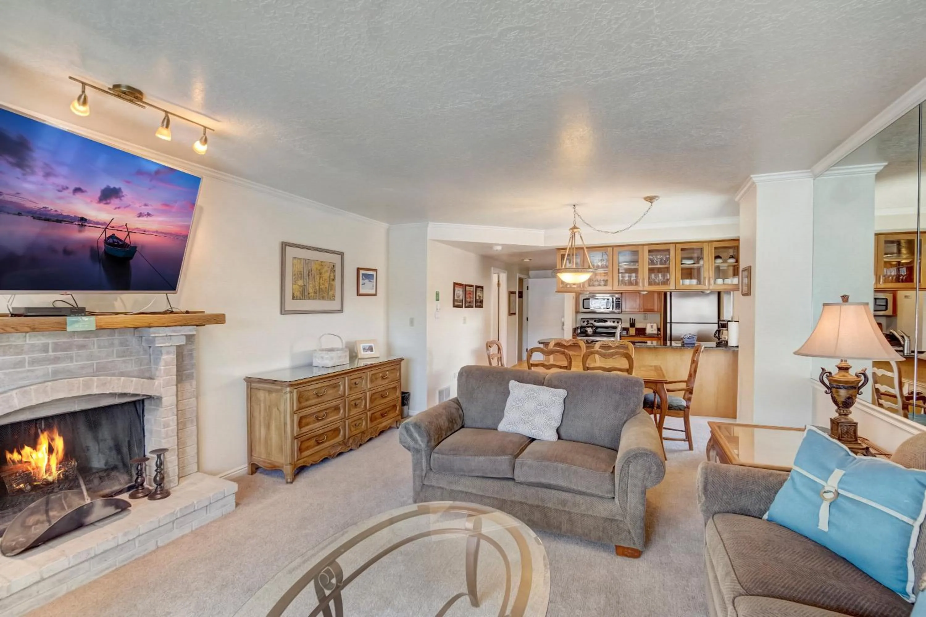 Living room in Shadow Ridge by All Seasons Resort Lodging