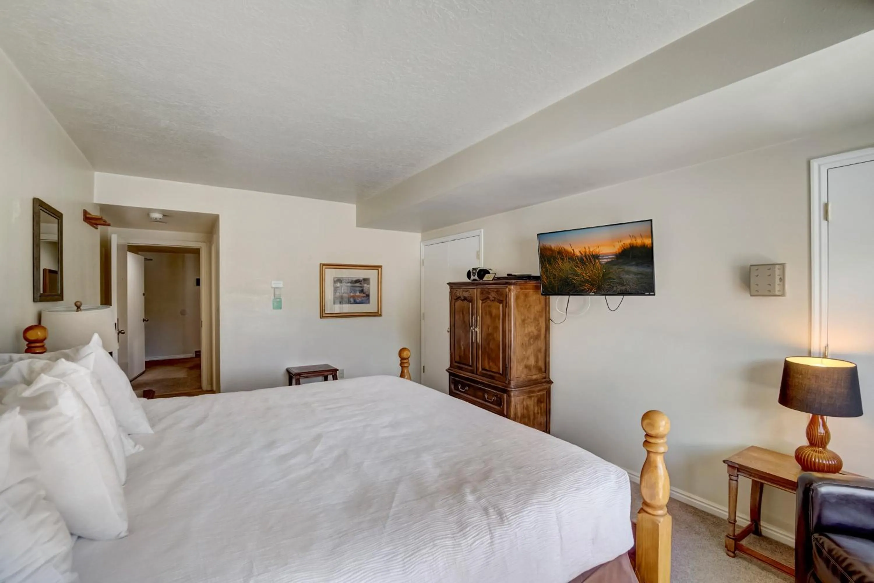 Bed in Shadow Ridge by All Seasons Resort Lodging