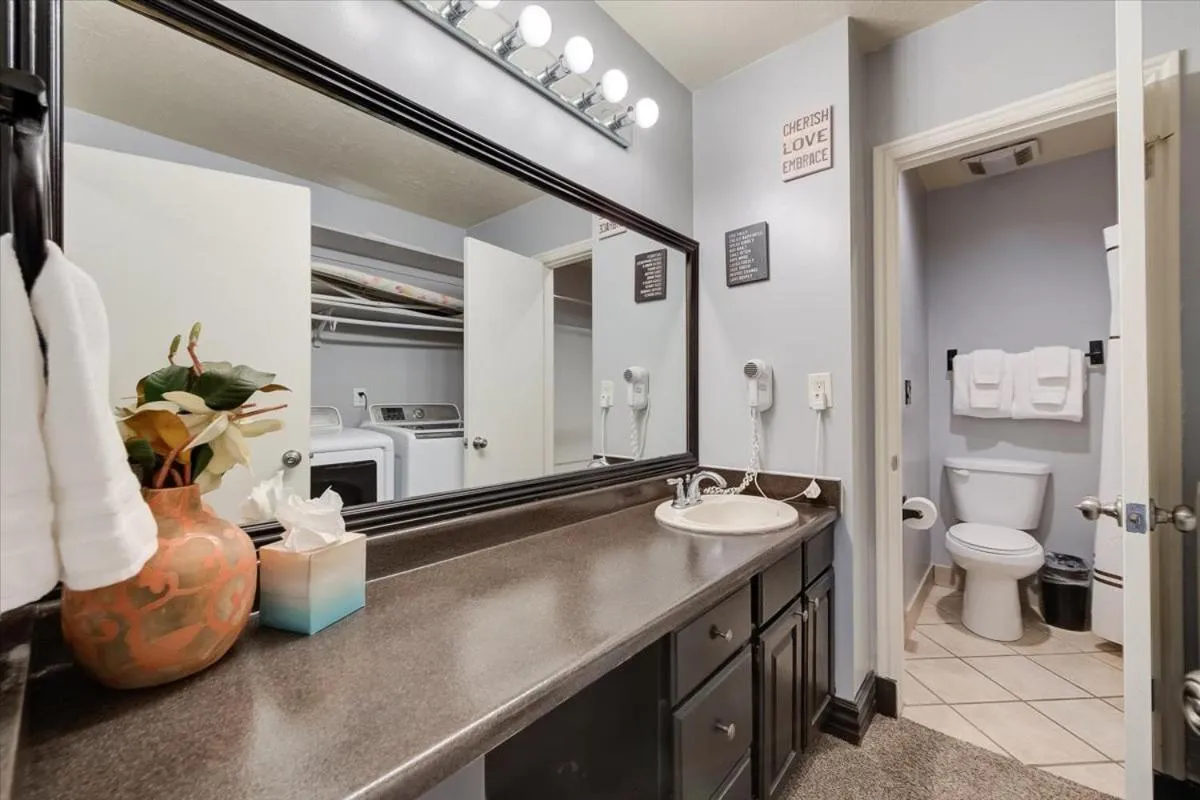 Bathroom in Shadow Ridge by All Seasons Resort Lodging
