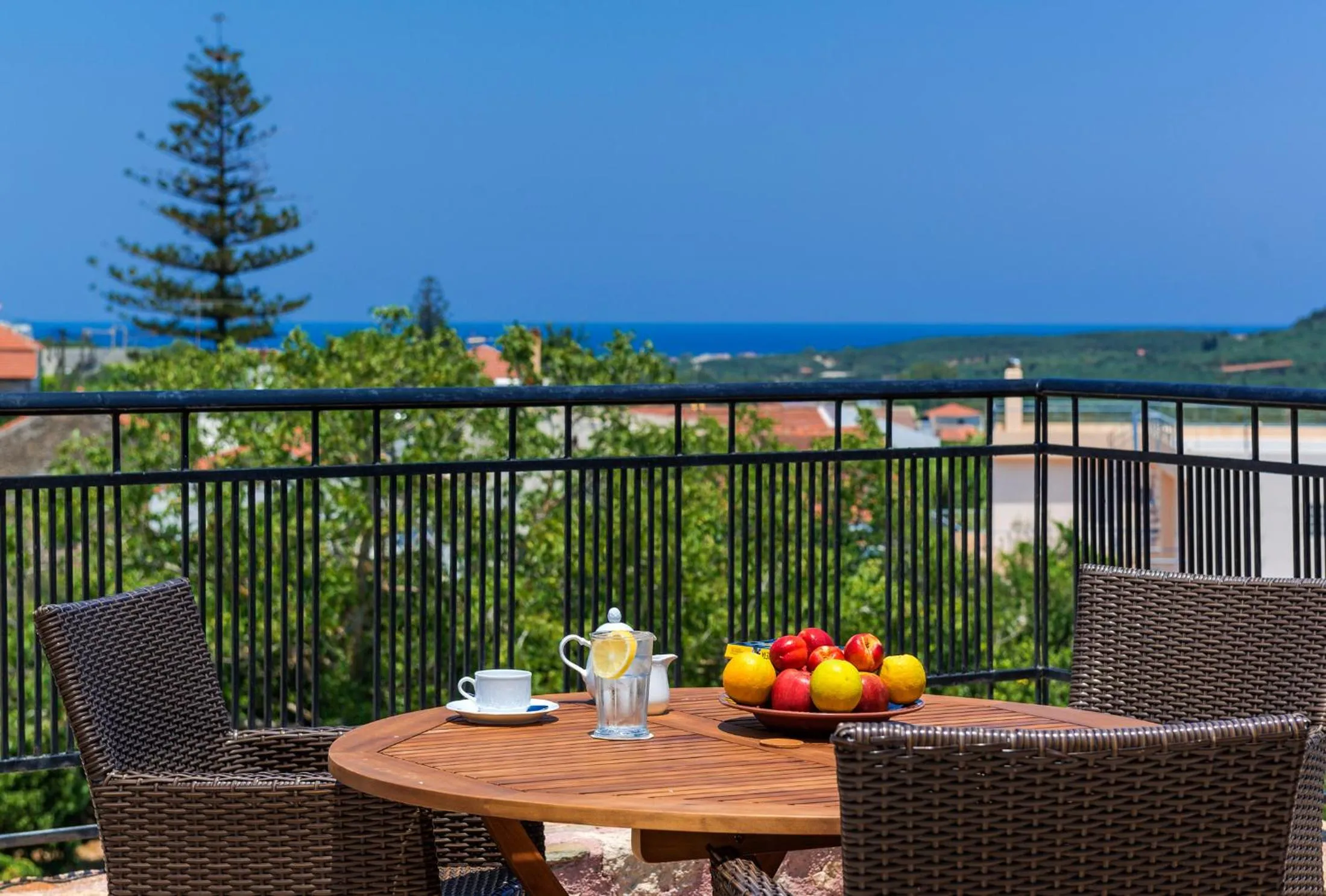 Day in Spilia Village Hotel & Villas