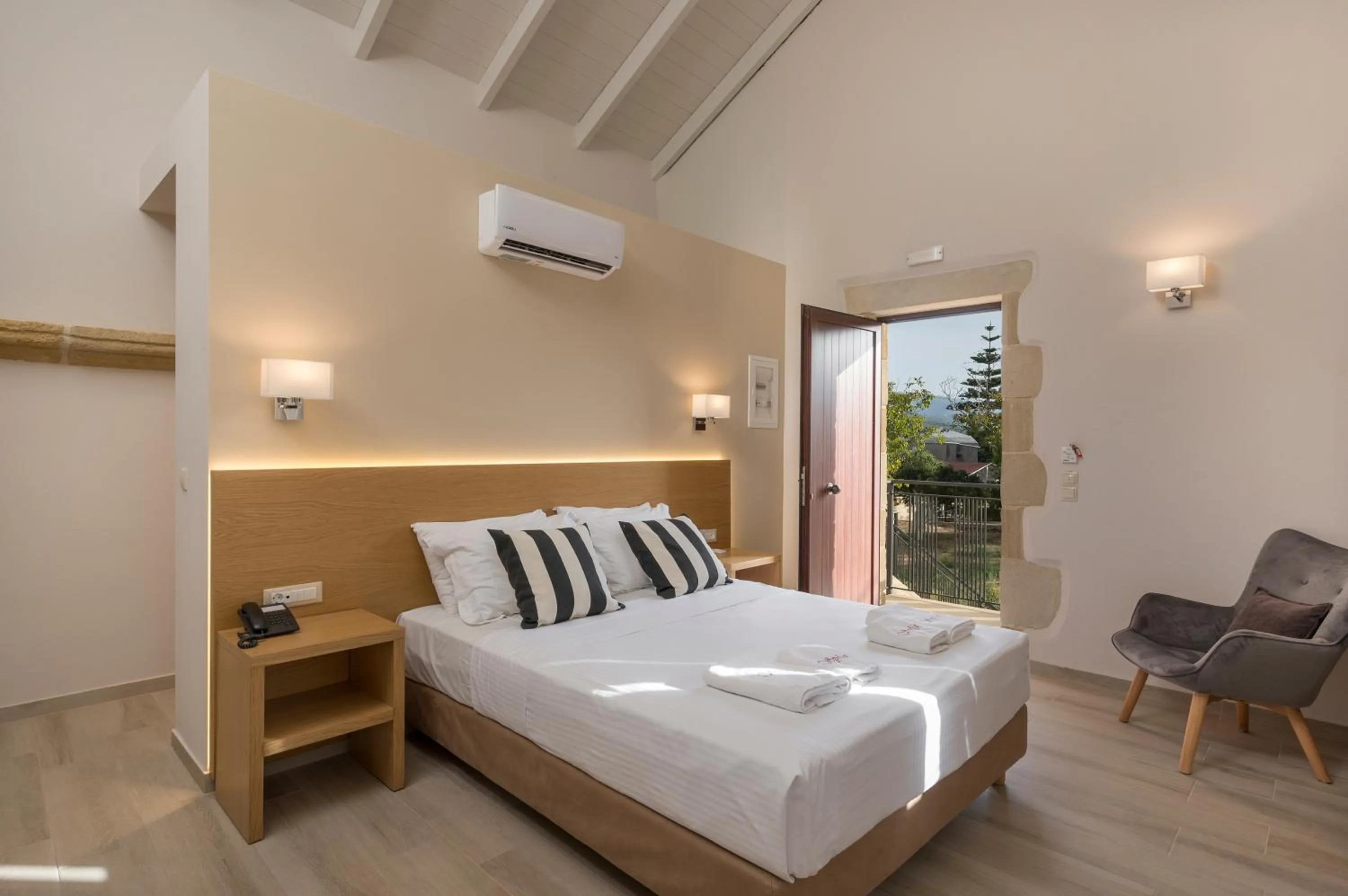 Suite in Spilia Village Hotel & Villas