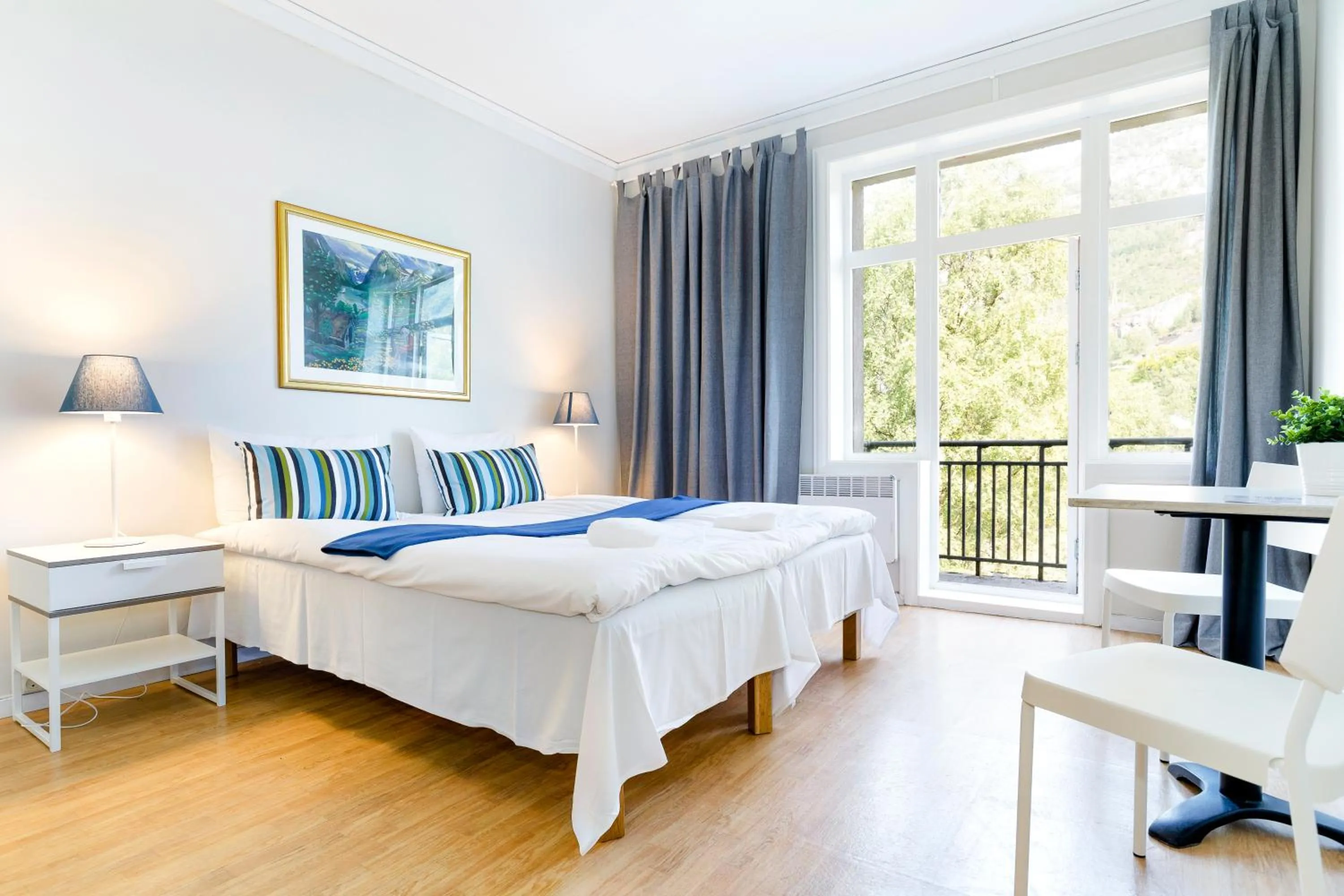 Photo of the whole room, Bed in Slottet Apartments