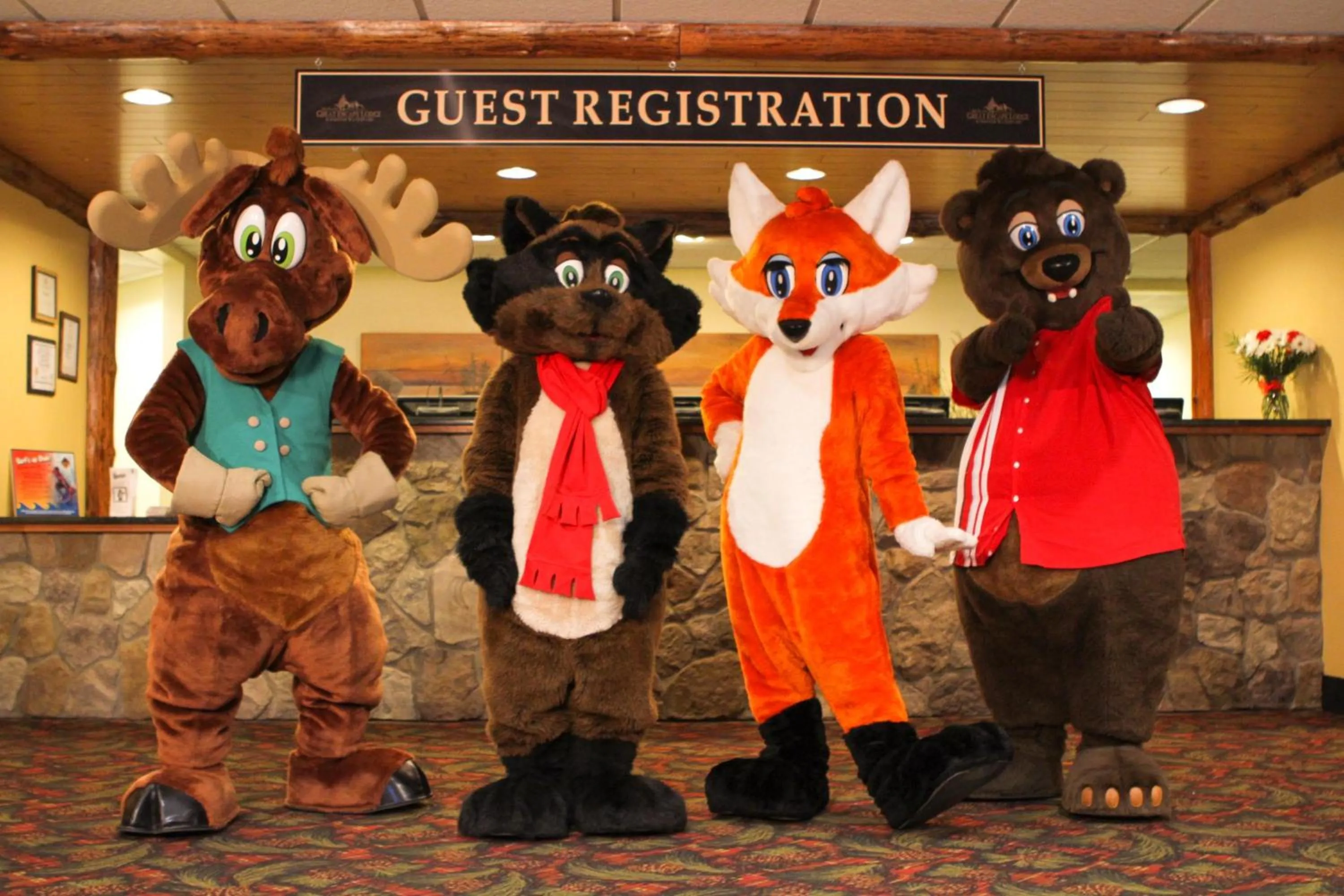 Evening entertainment in Six Flags Great Escape Lodge & Indoor Waterpark