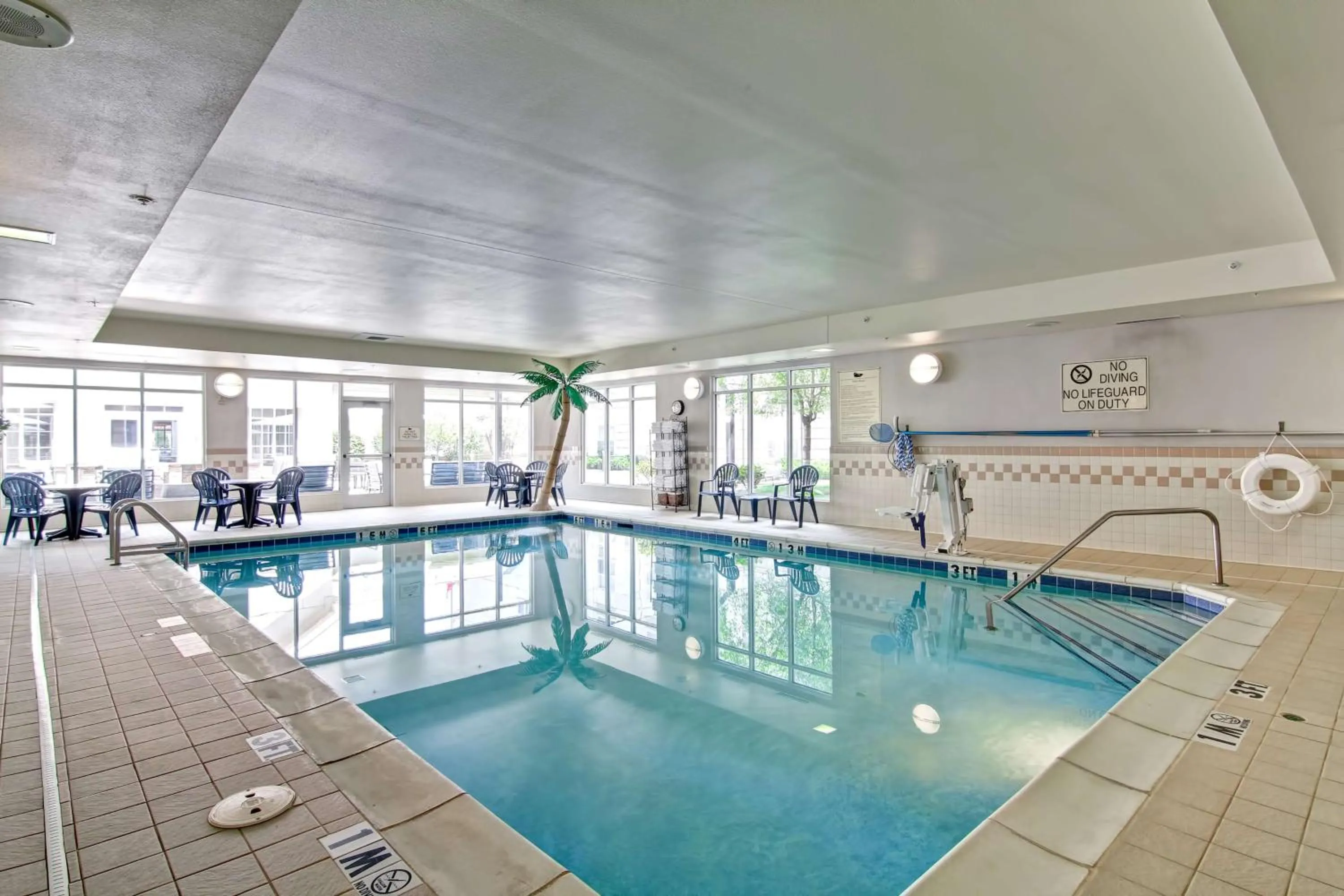 Pool view in Homewood Suites by Hilton Bentonville-Rogers