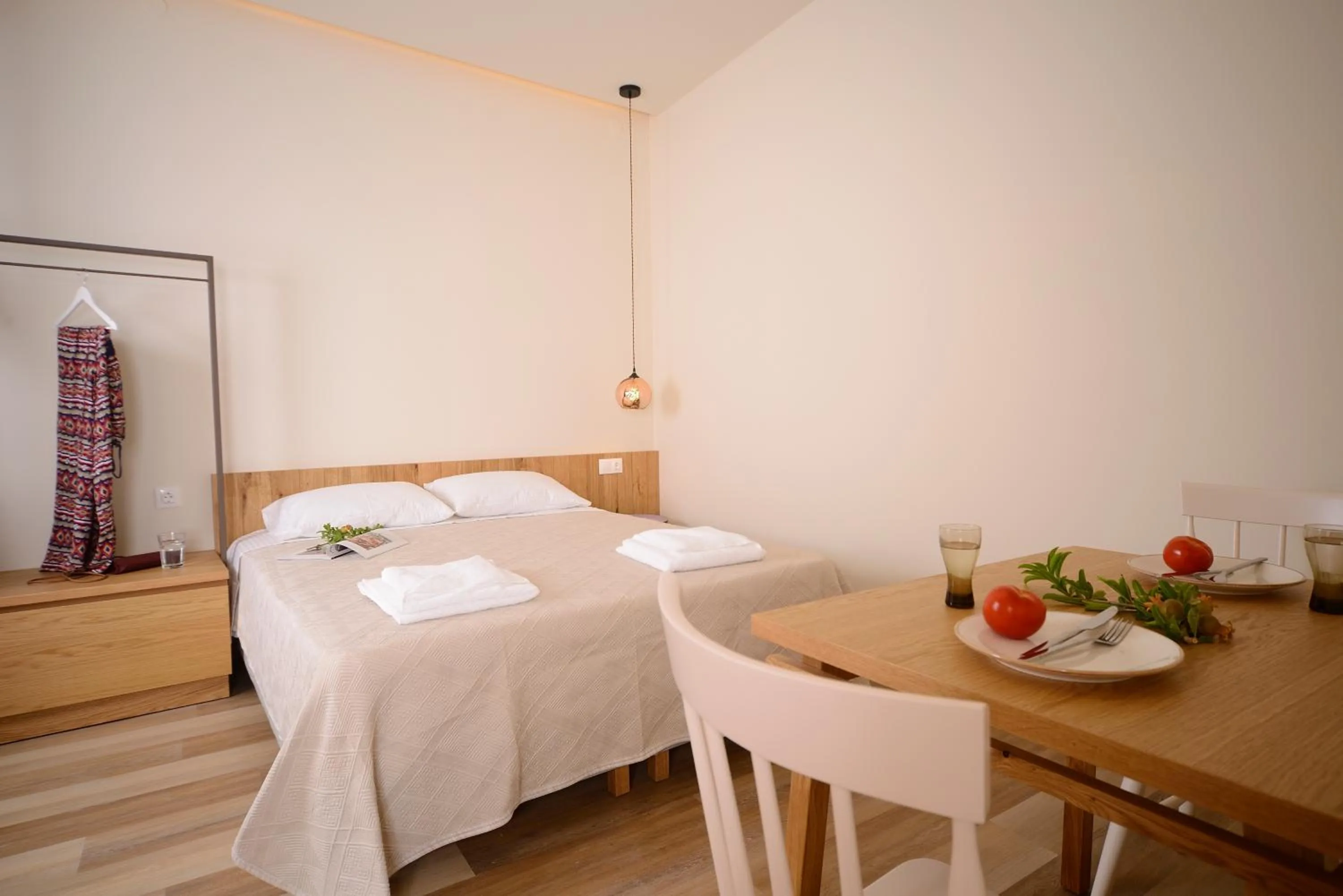 Dining area, Bed in Veranda Rossa Suites