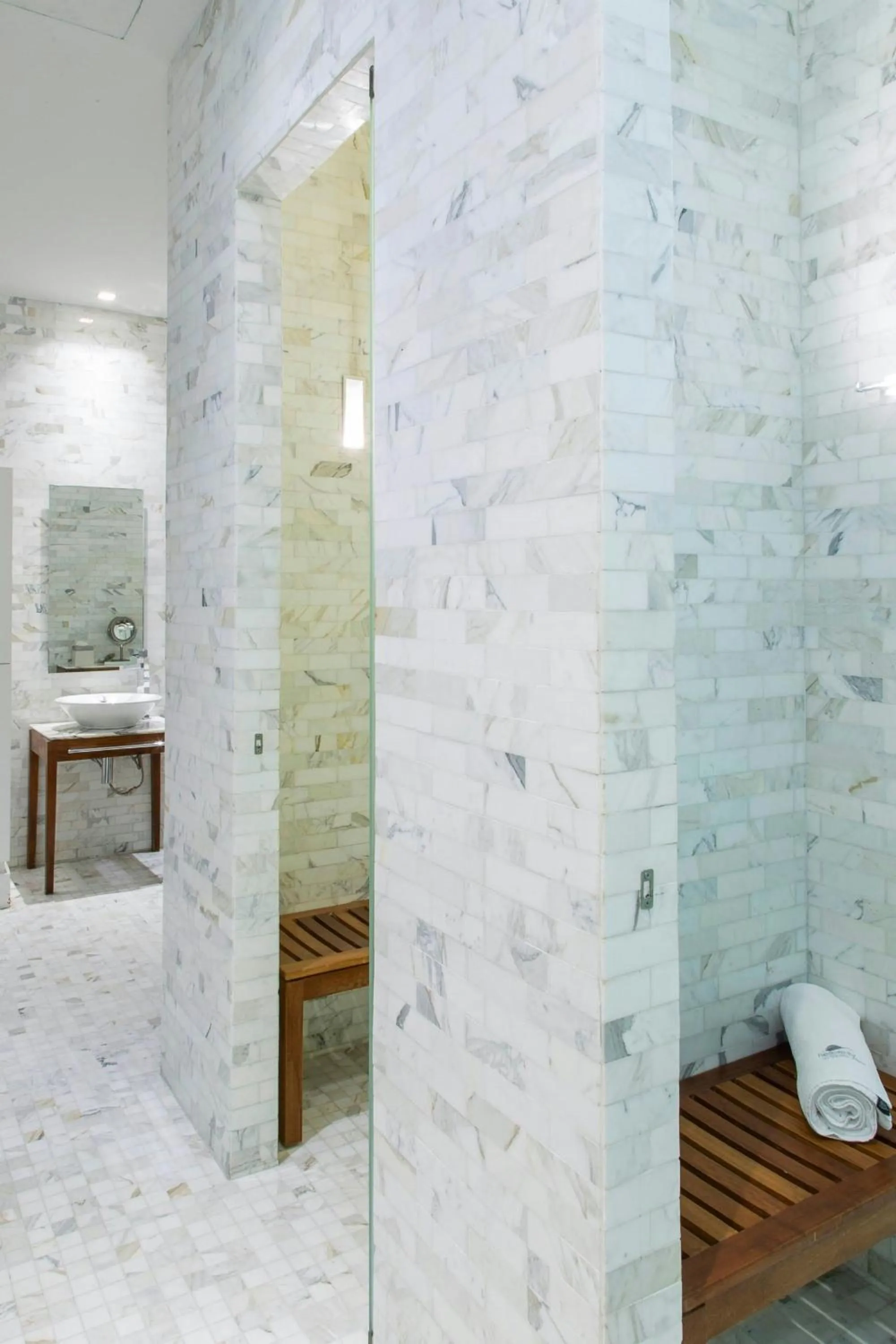 Bathroom in The Westin Santa Fe, Mexico City