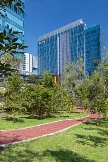 Club Corner, Club lounge access, Larger Guest room, 1 King in The Westin Santa Fe, Mexico City Club Corner, Club lounge access, Larger Guest room, 1 King in The Westin Santa Fe, Mexico City