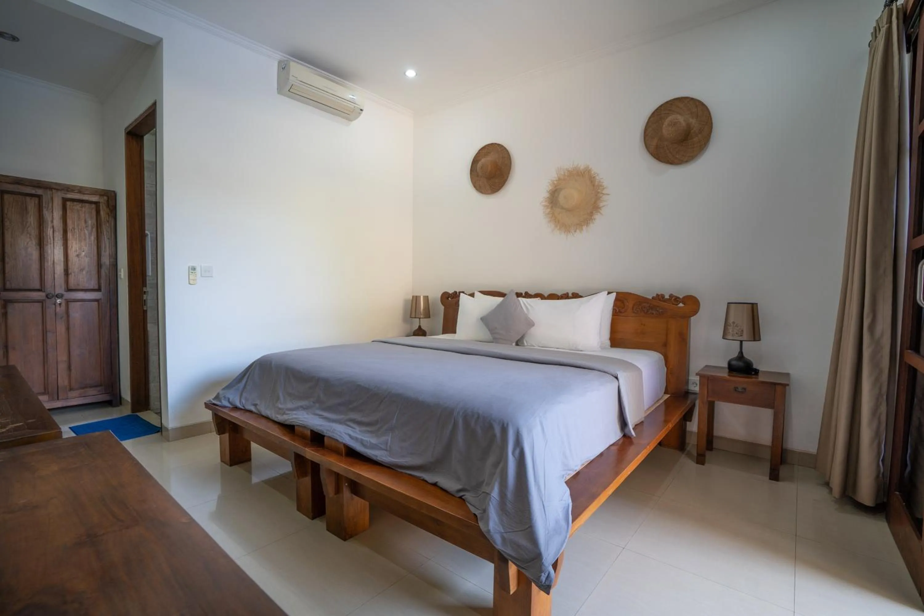 Bedroom, Bed in Wiras Village