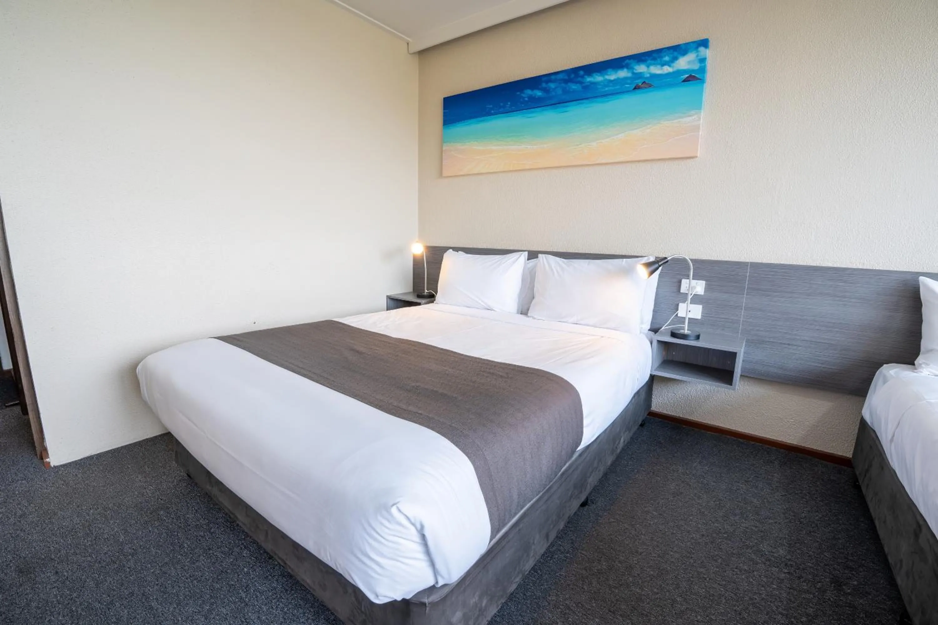 Bed in Bayside Hotel