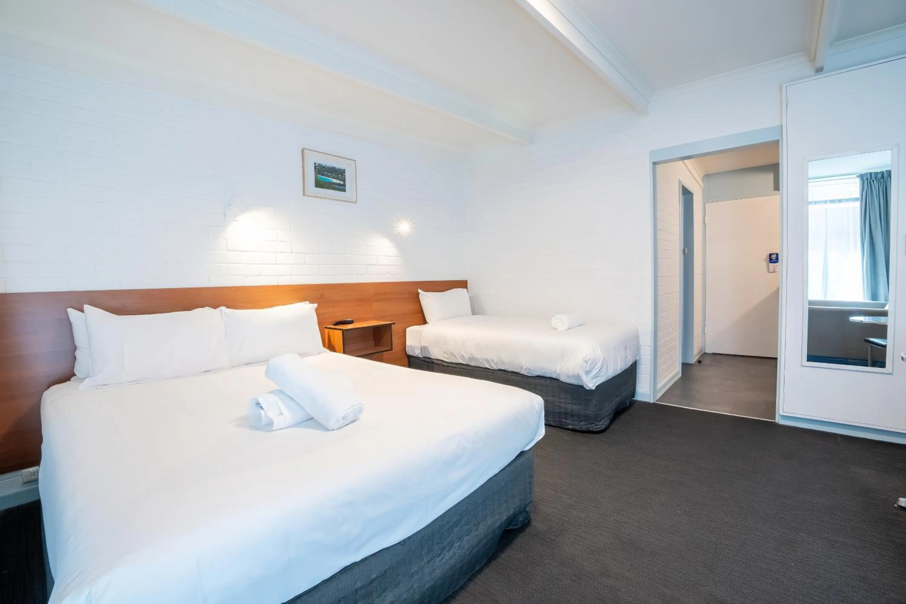 Bed in Bayside Hotel