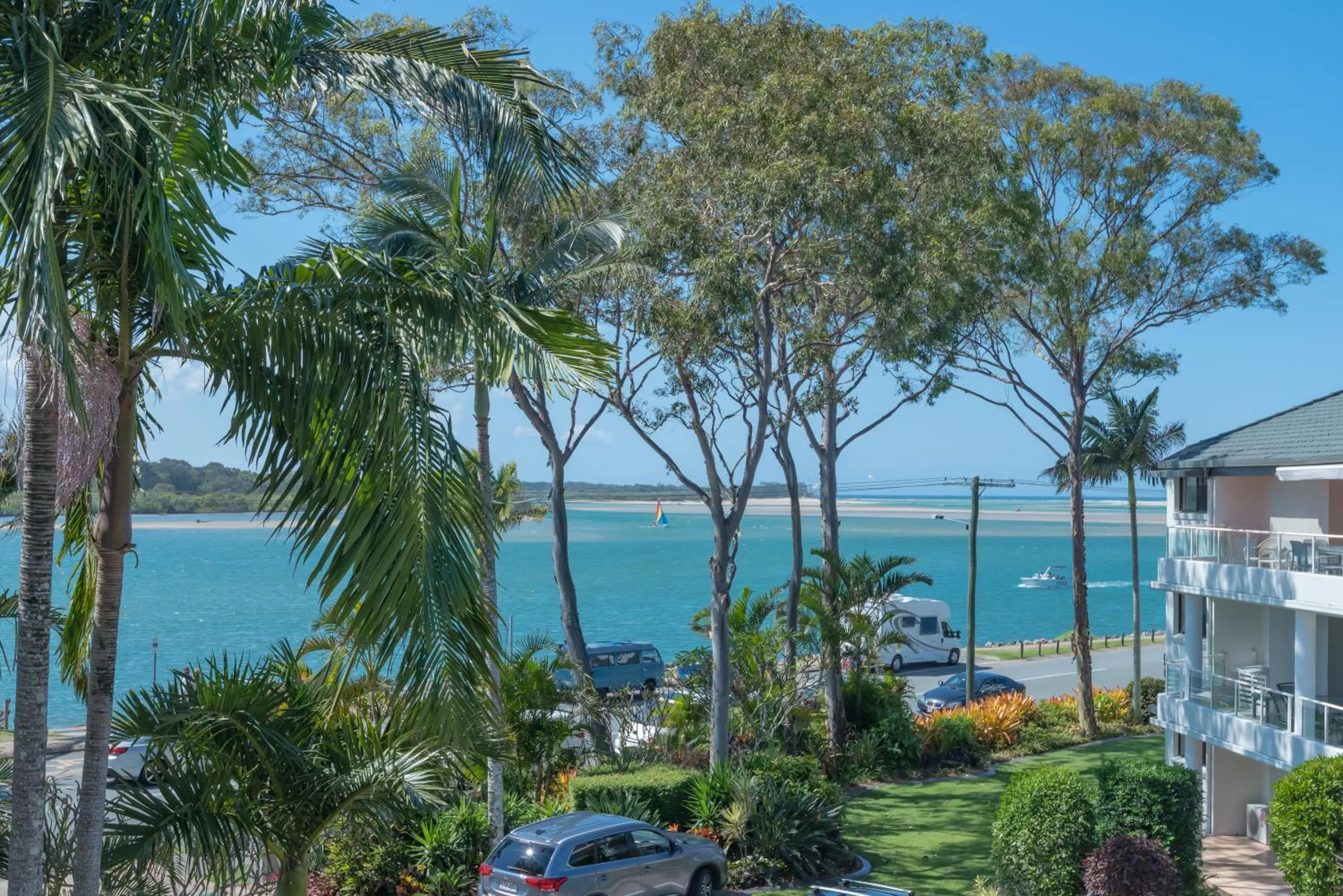 River view in Munna Beach Apartments