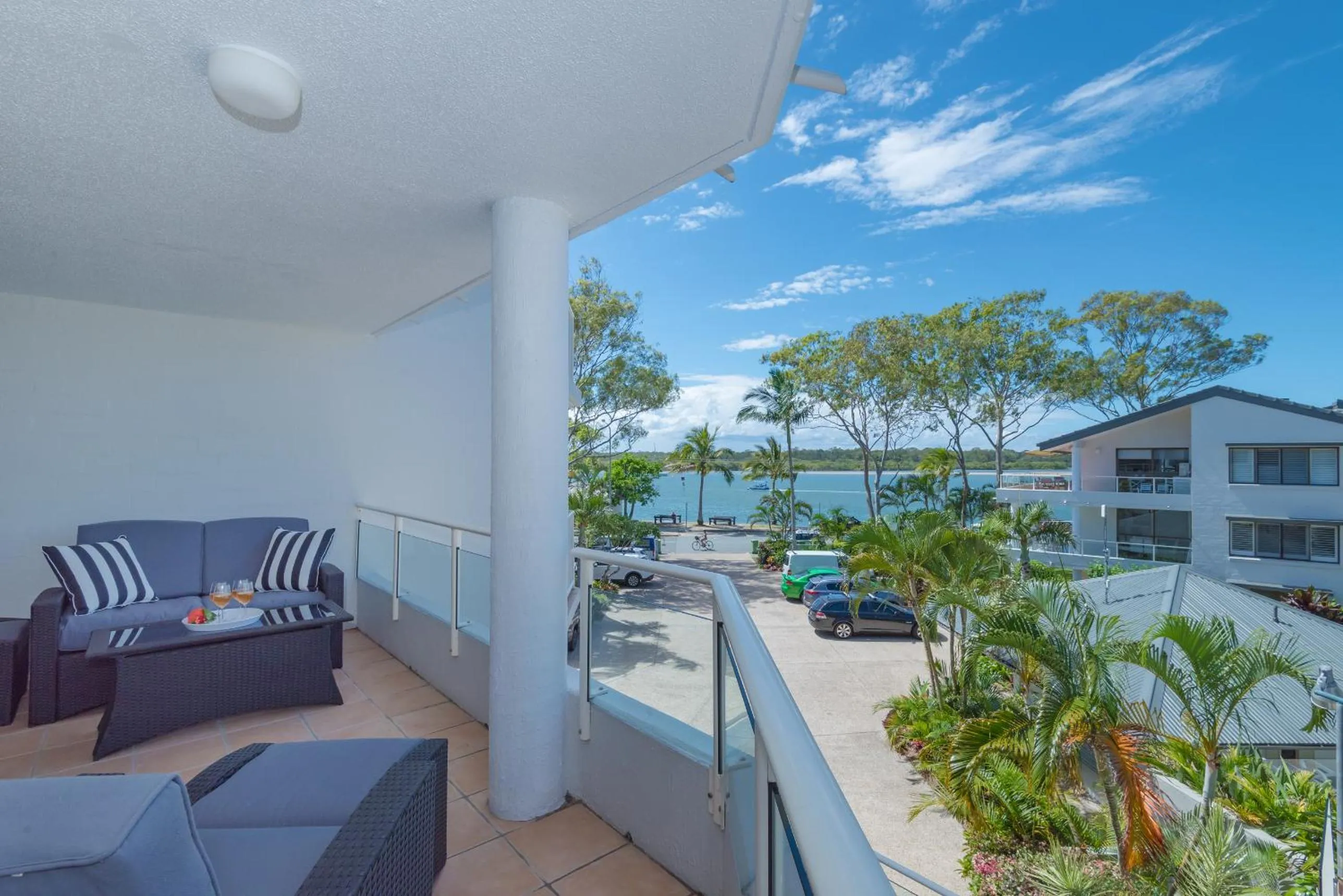 Balcony/Terrace in Munna Beach Apartments