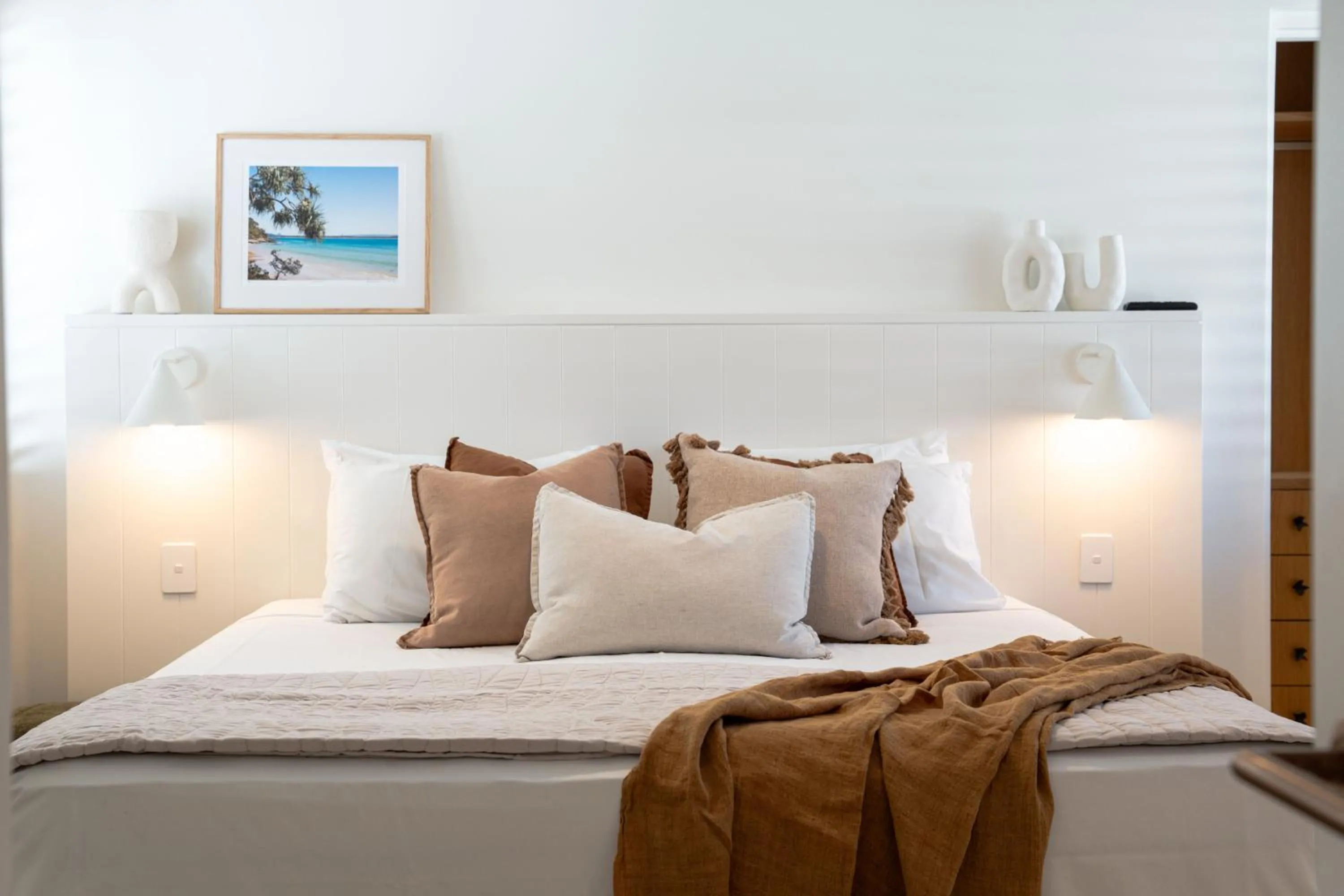 Bedroom, Bed in Munna Beach Apartments