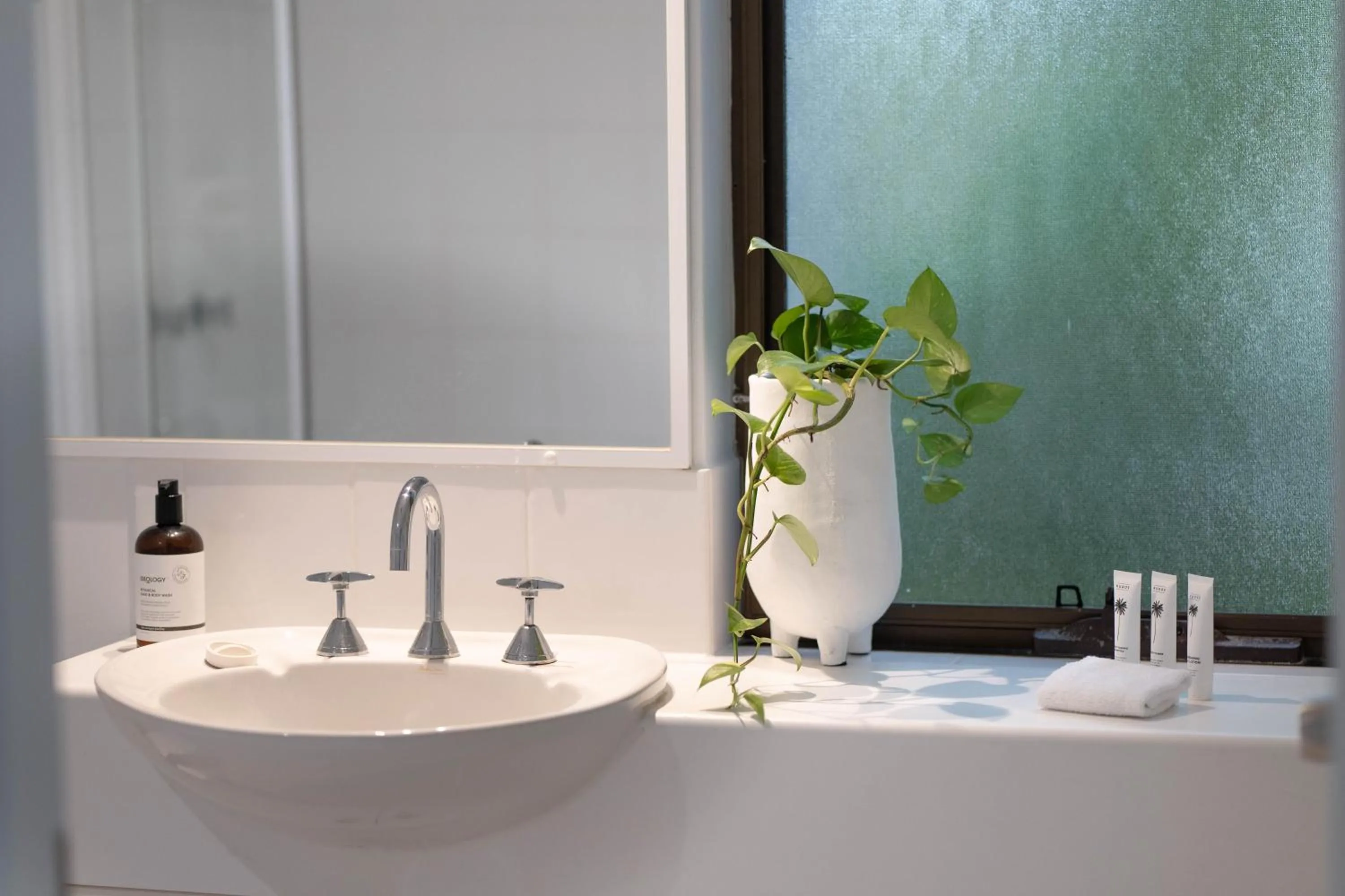 Bathroom in Munna Beach Apartments