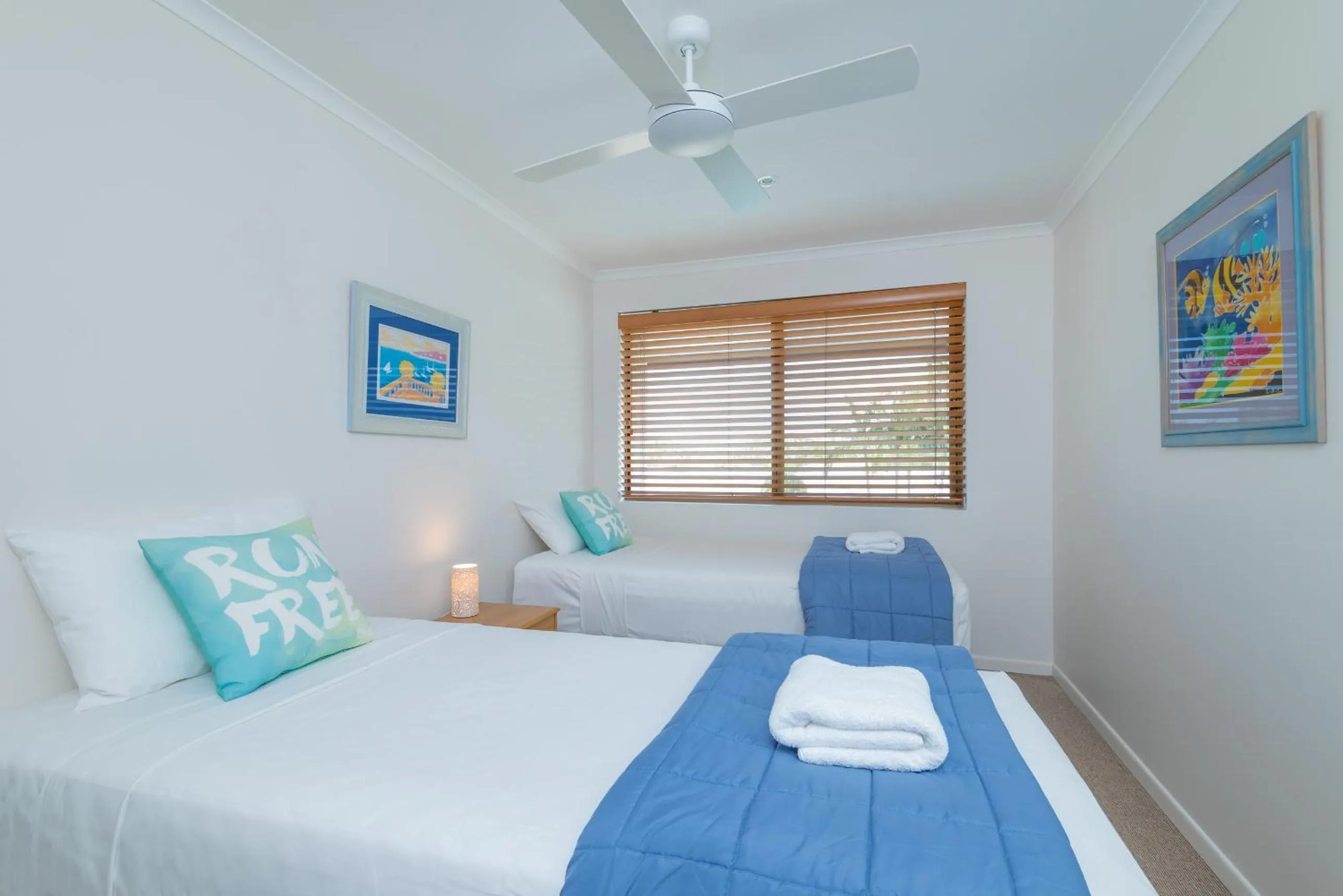 Bedroom, Bed in Munna Beach Apartments