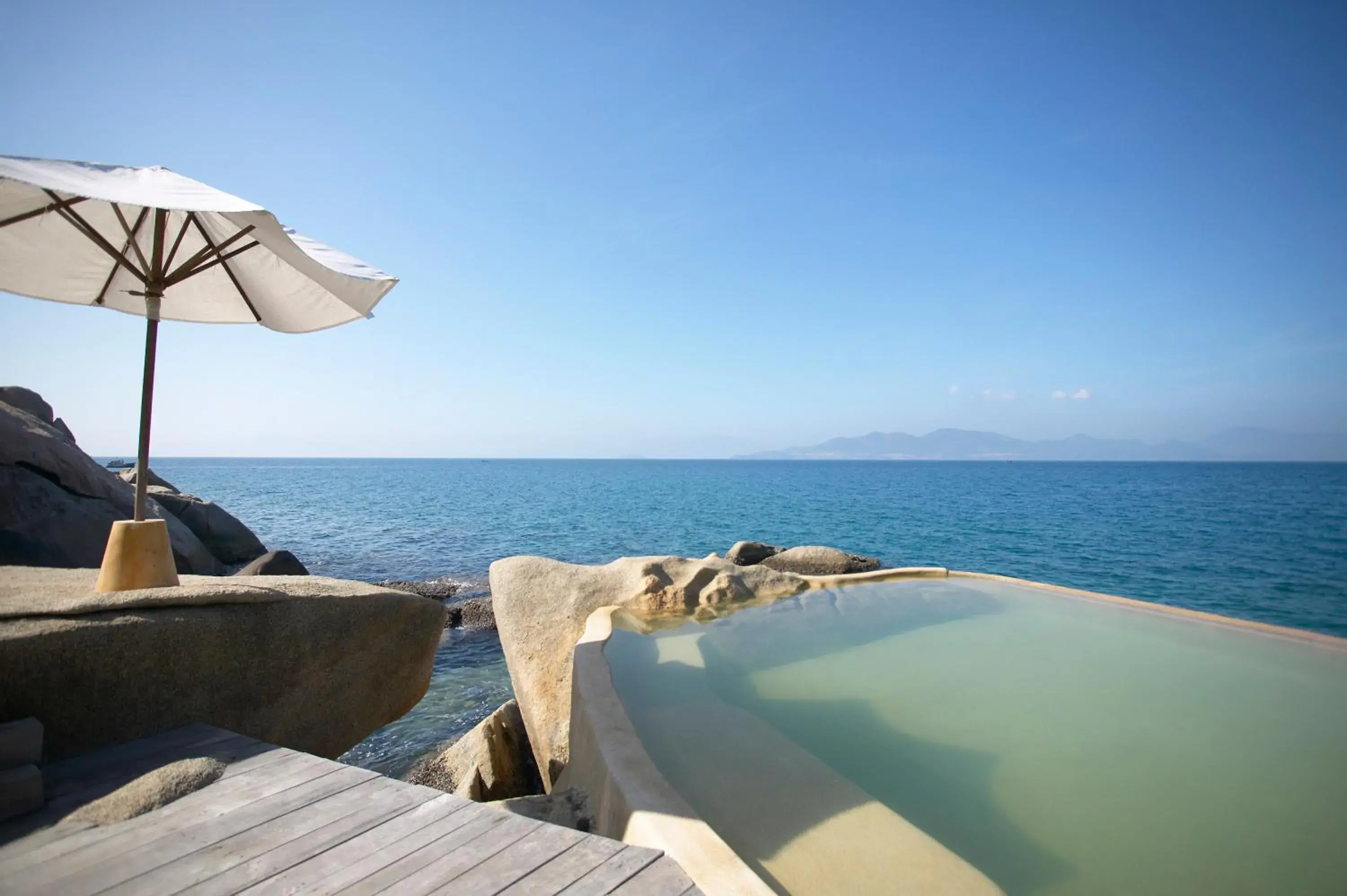 Rock Pool Villa in Six Senses Ninh Van Bay Rock Pool Villa in Six Senses Ninh Van Bay