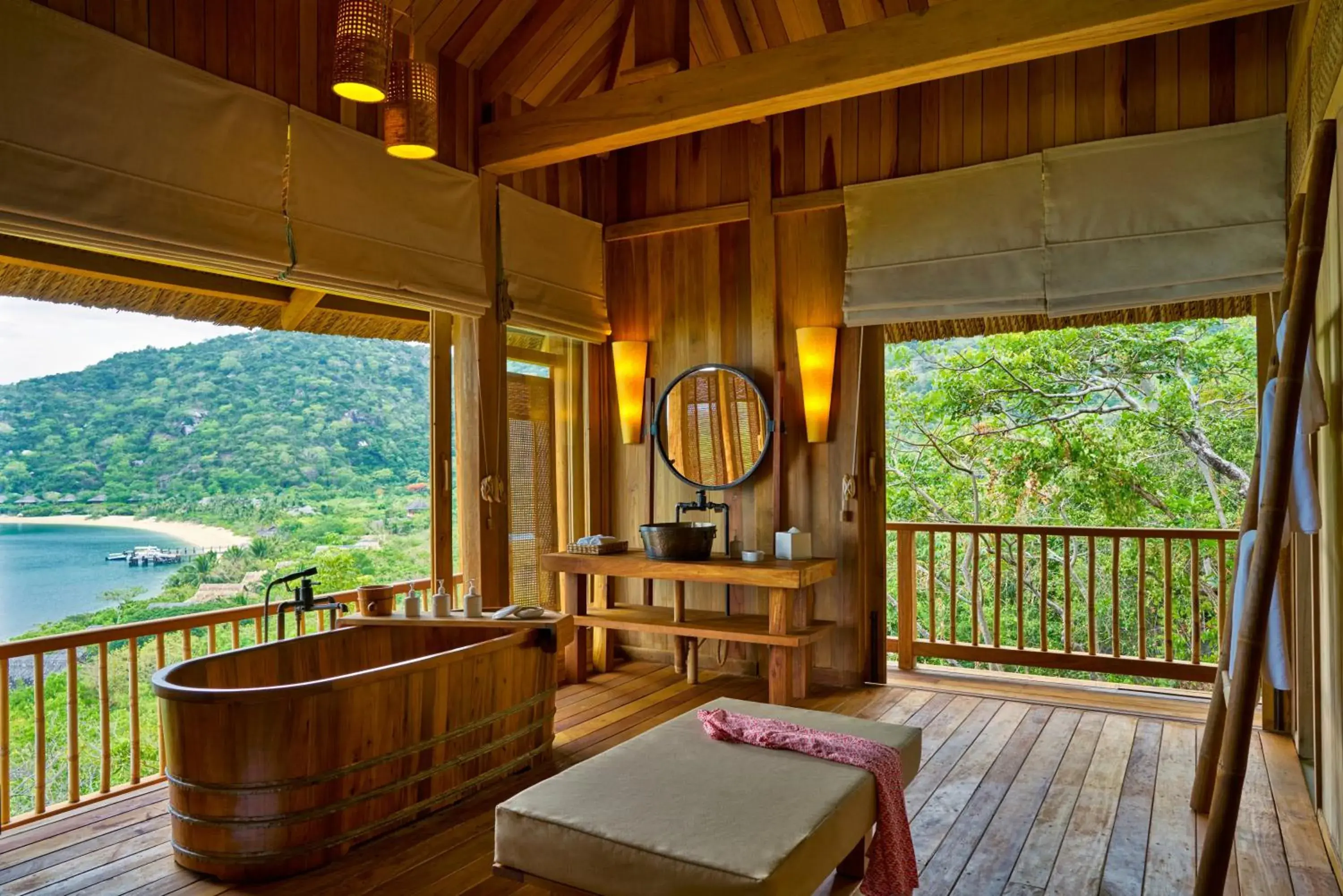 Hill Top Reserves (Three-bedroom villa) in Six Senses Ninh Van Bay Hill Top Reserves (Three-bedroom villa) in Six Senses Ninh Van Bay