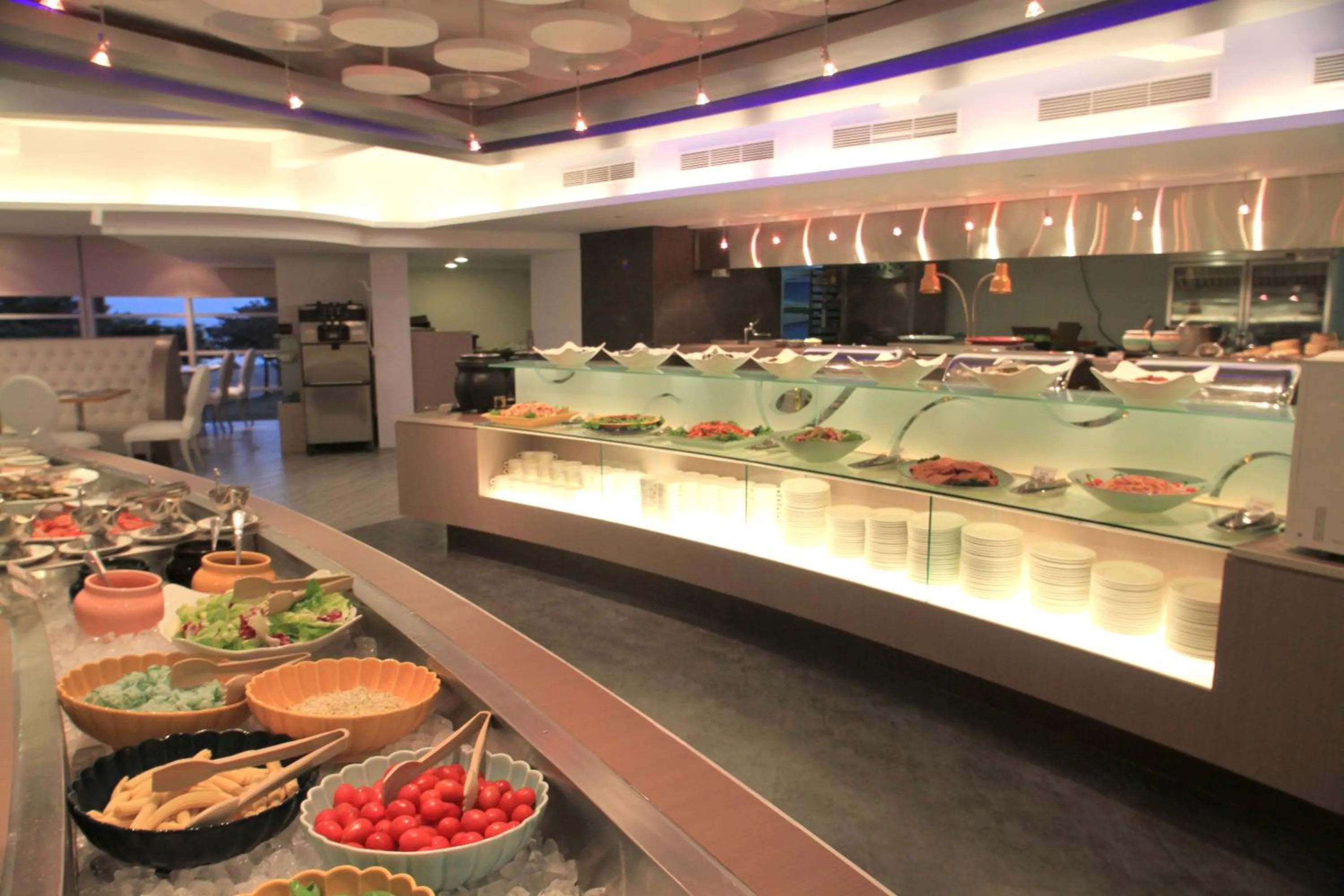 Breakfast in Chateau Beach Resort Kenting