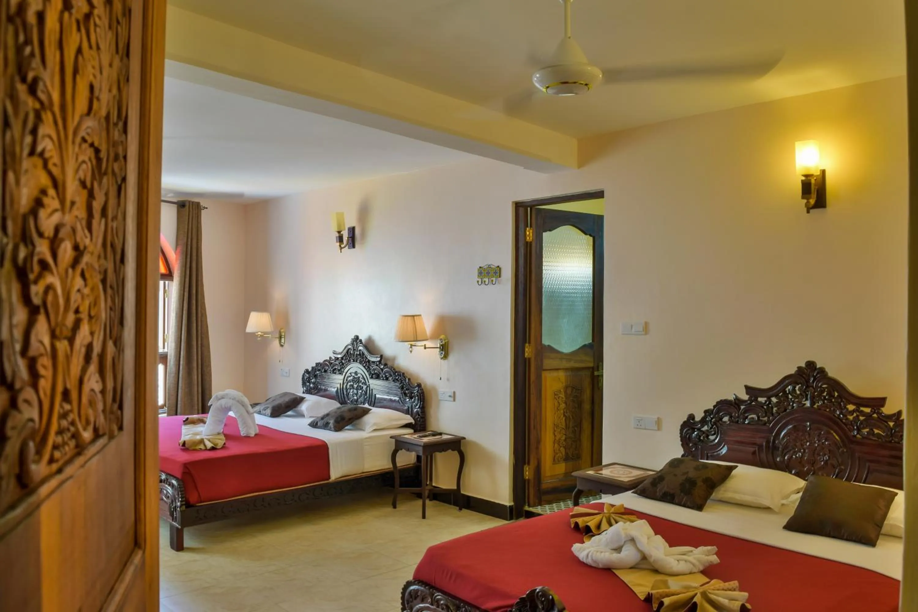 Bed in Tembo Palace Hotel