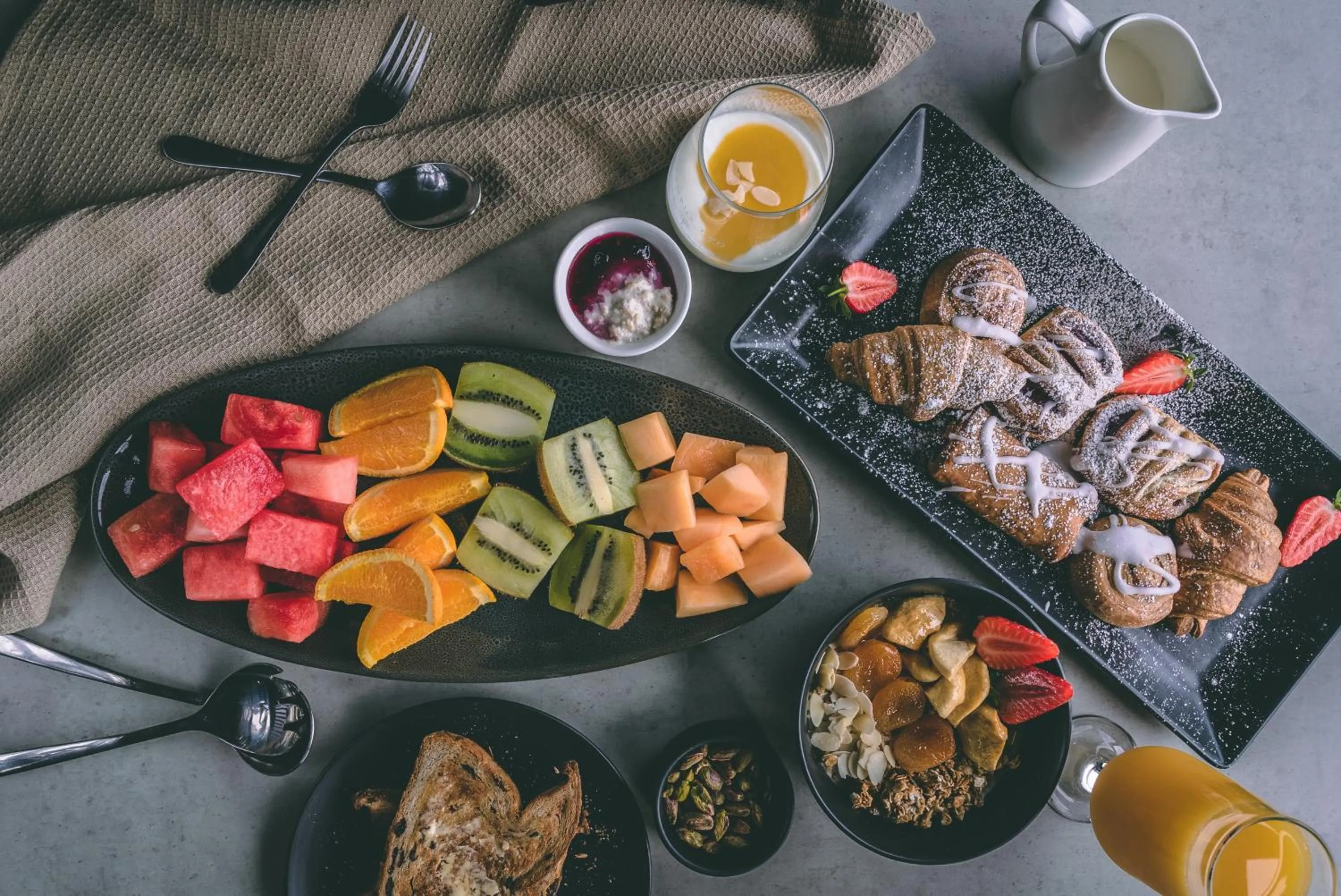 Continental breakfast in Hotel Launceston