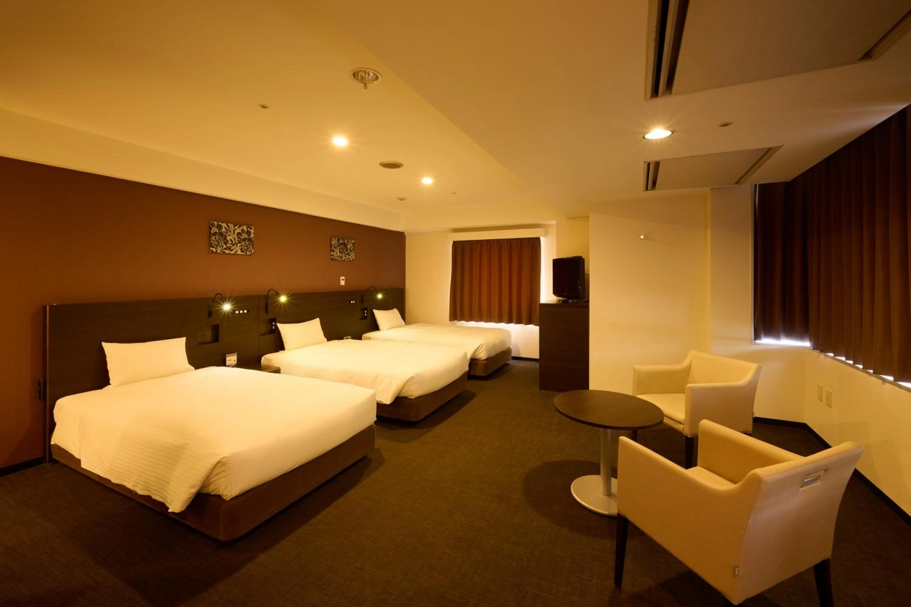 Photo of the whole room, Bed in Smile Hotel Kyoto Shijo