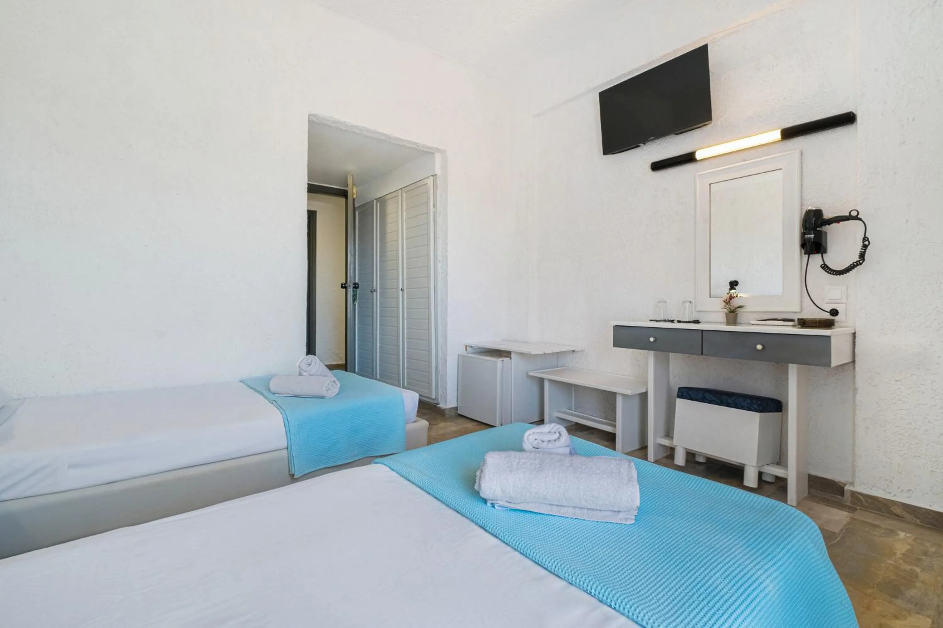 Bedroom, Bed in Gorgona Hotel