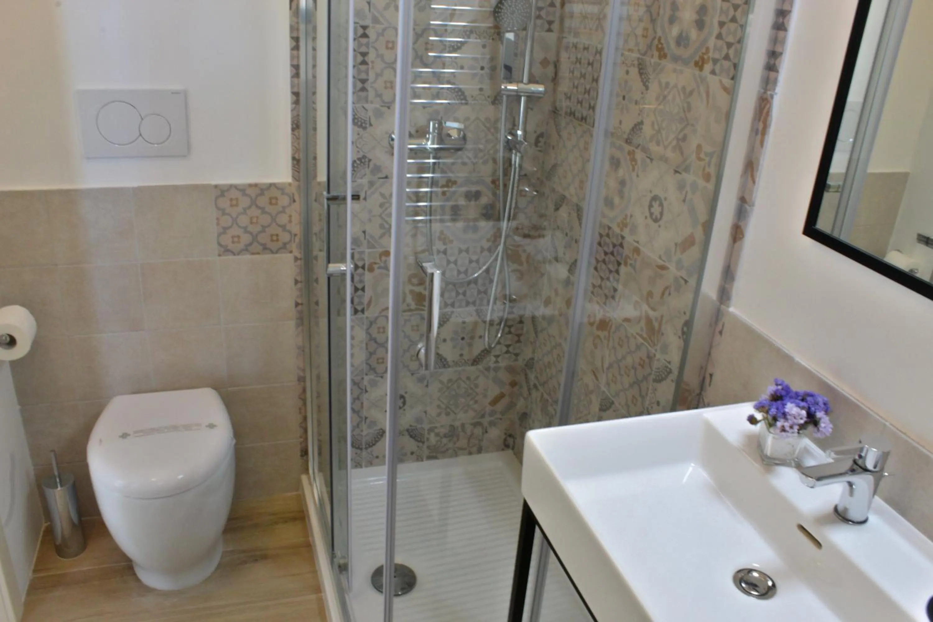 Shower in Vigne Vecchie