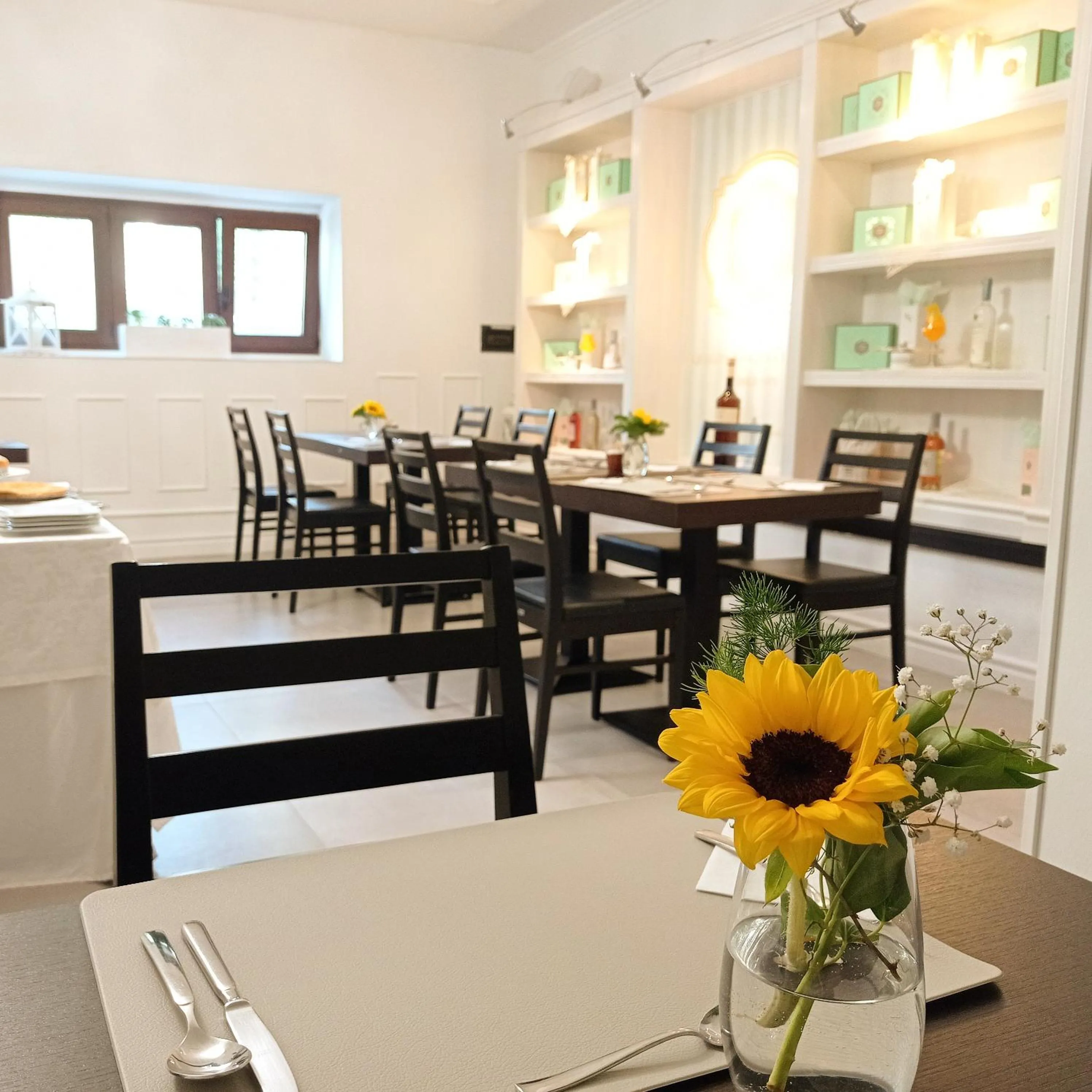 Restaurant/places to eat in Vigne Vecchie