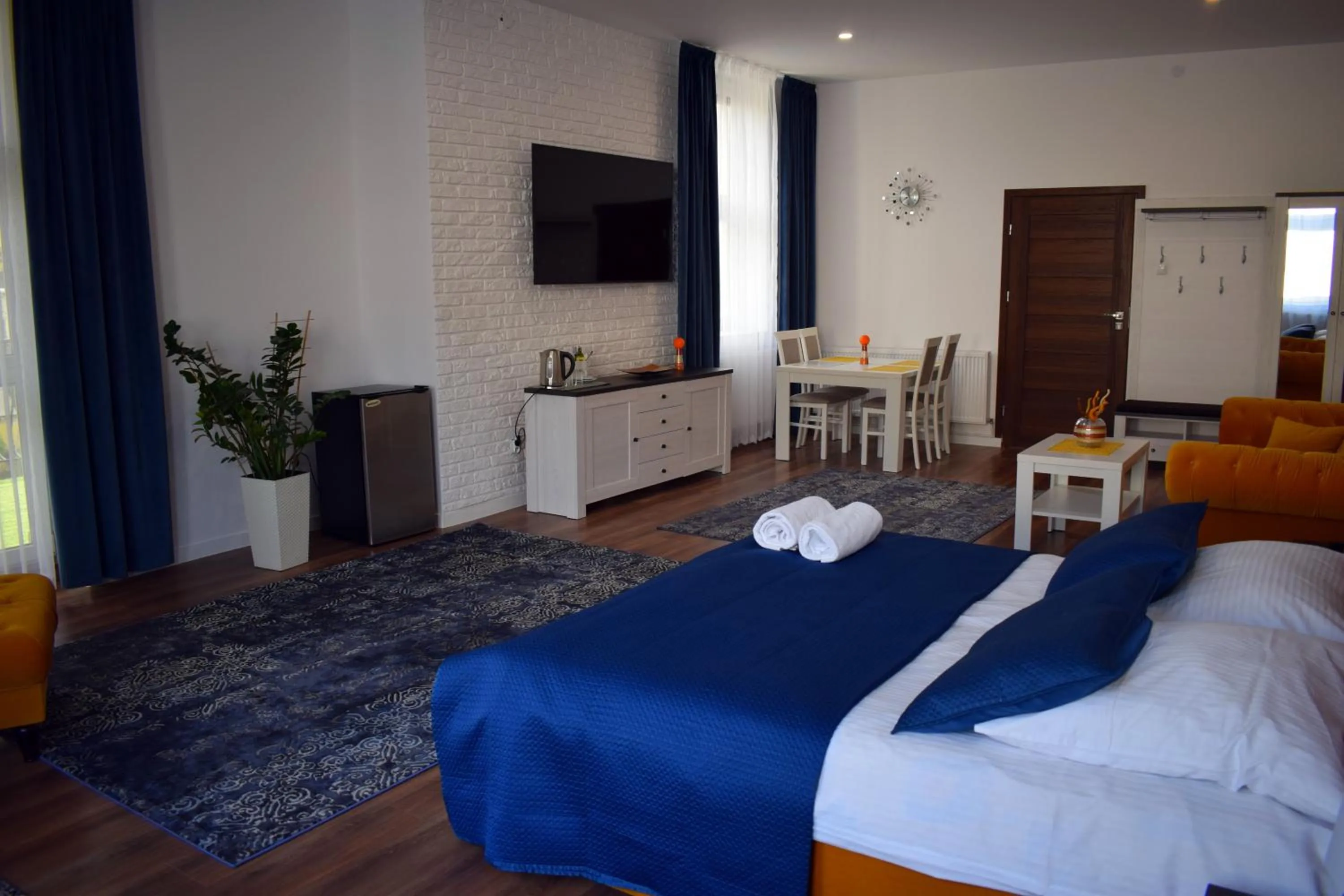 Sepia Restauracja & Noclegi