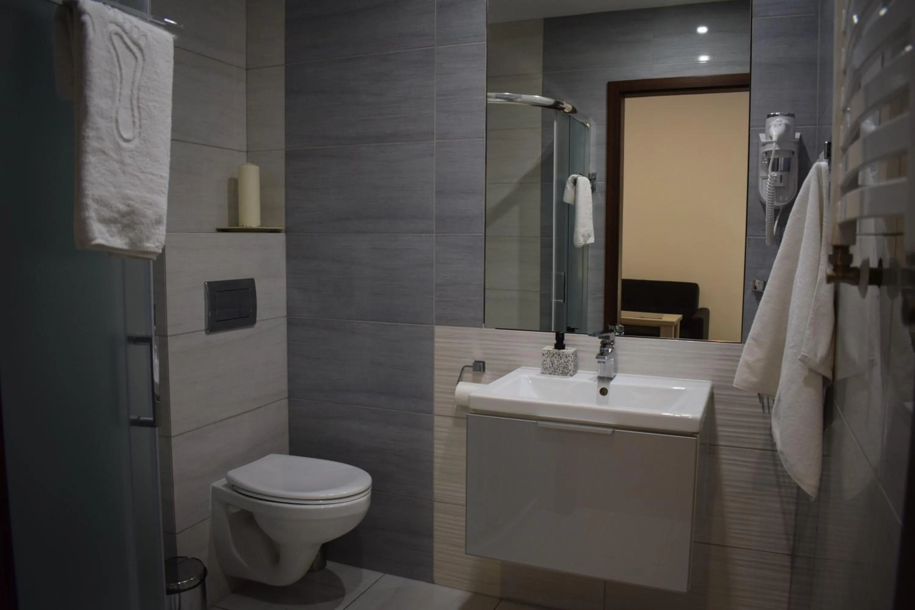 Sepia Restauracja & Noclegi